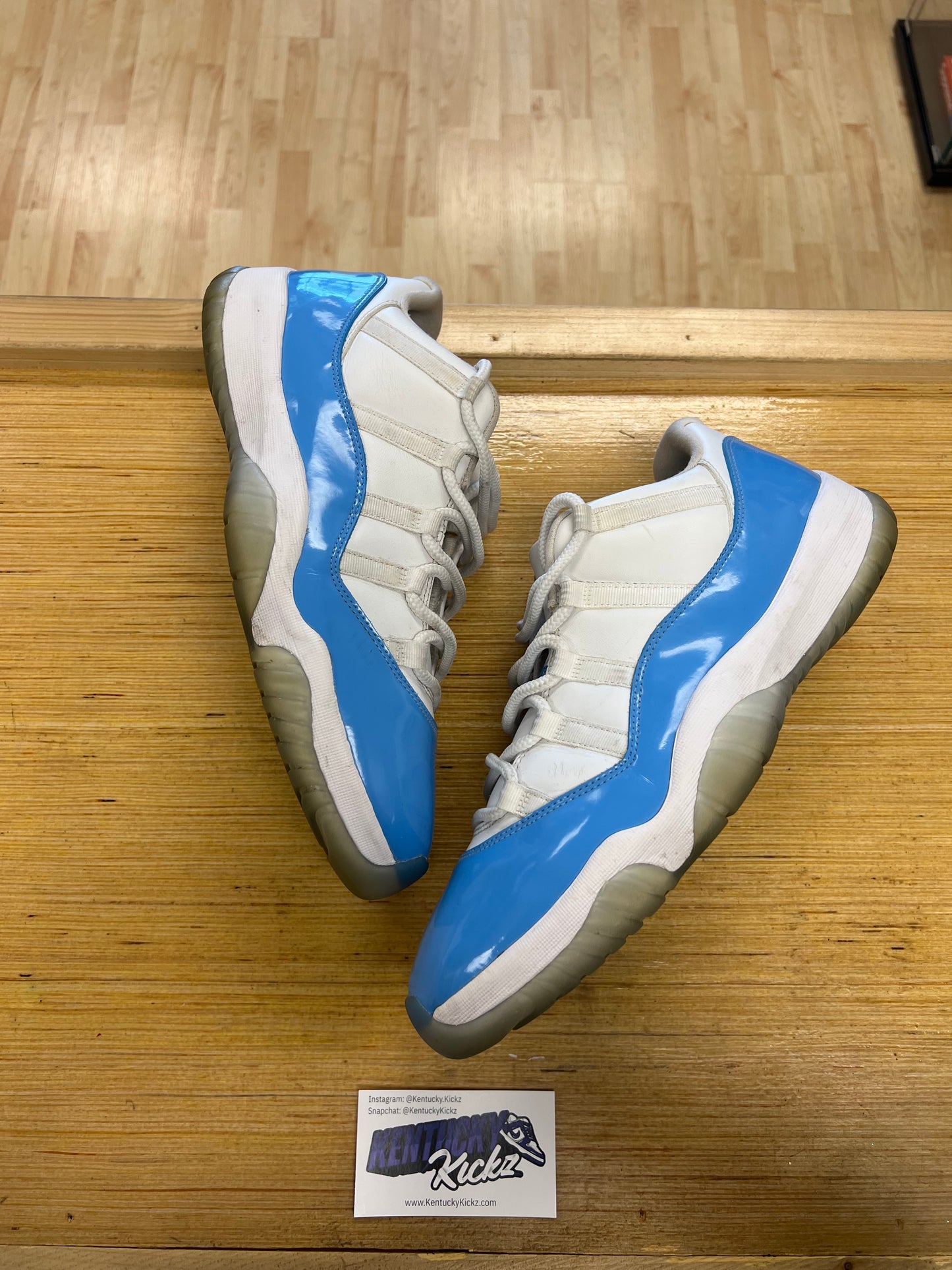 Jordan 11 Low “University Blue” (Sz 13) (USED)