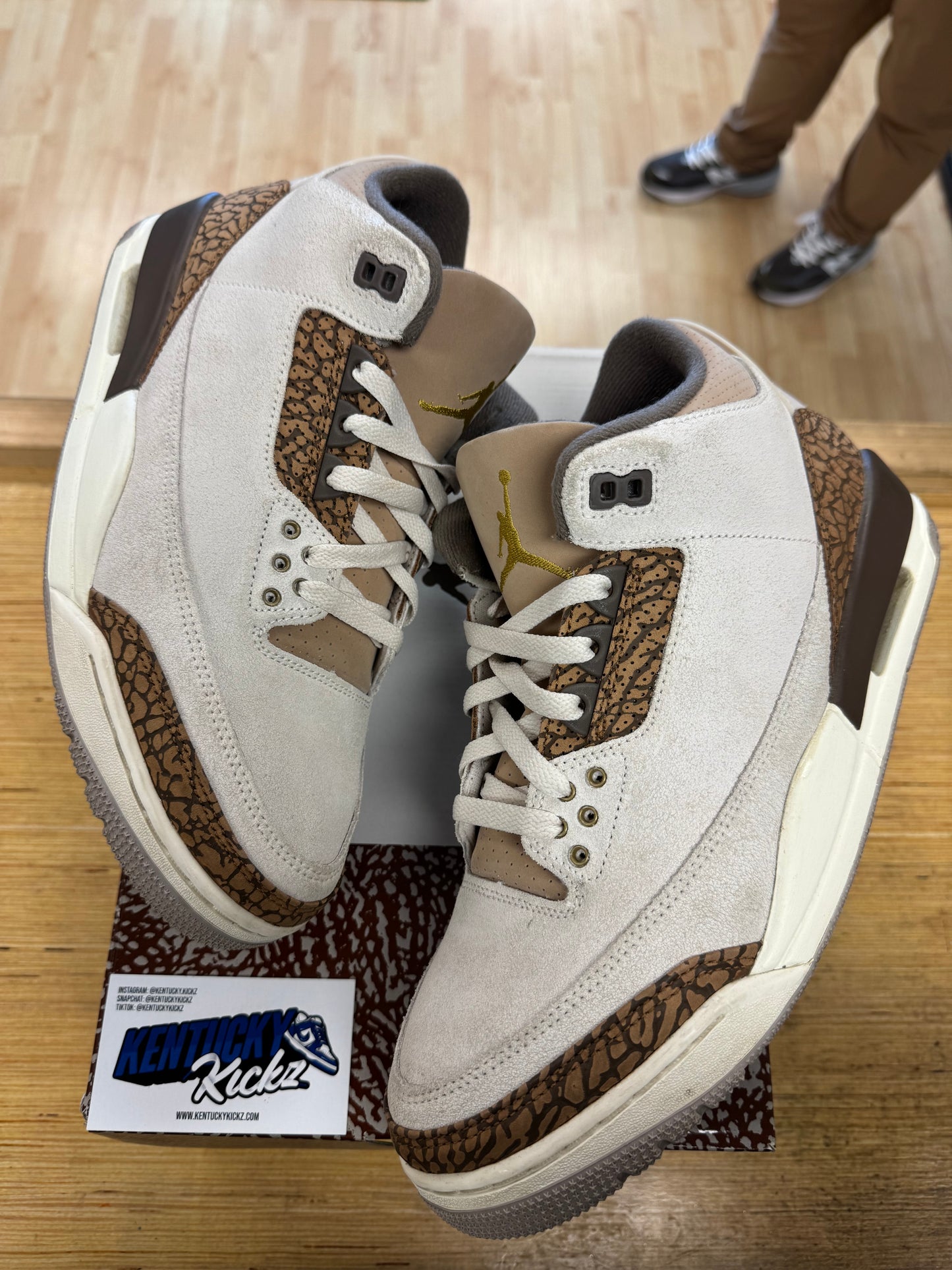 Jordan 3 Retro “Palomino” (Sz 10)