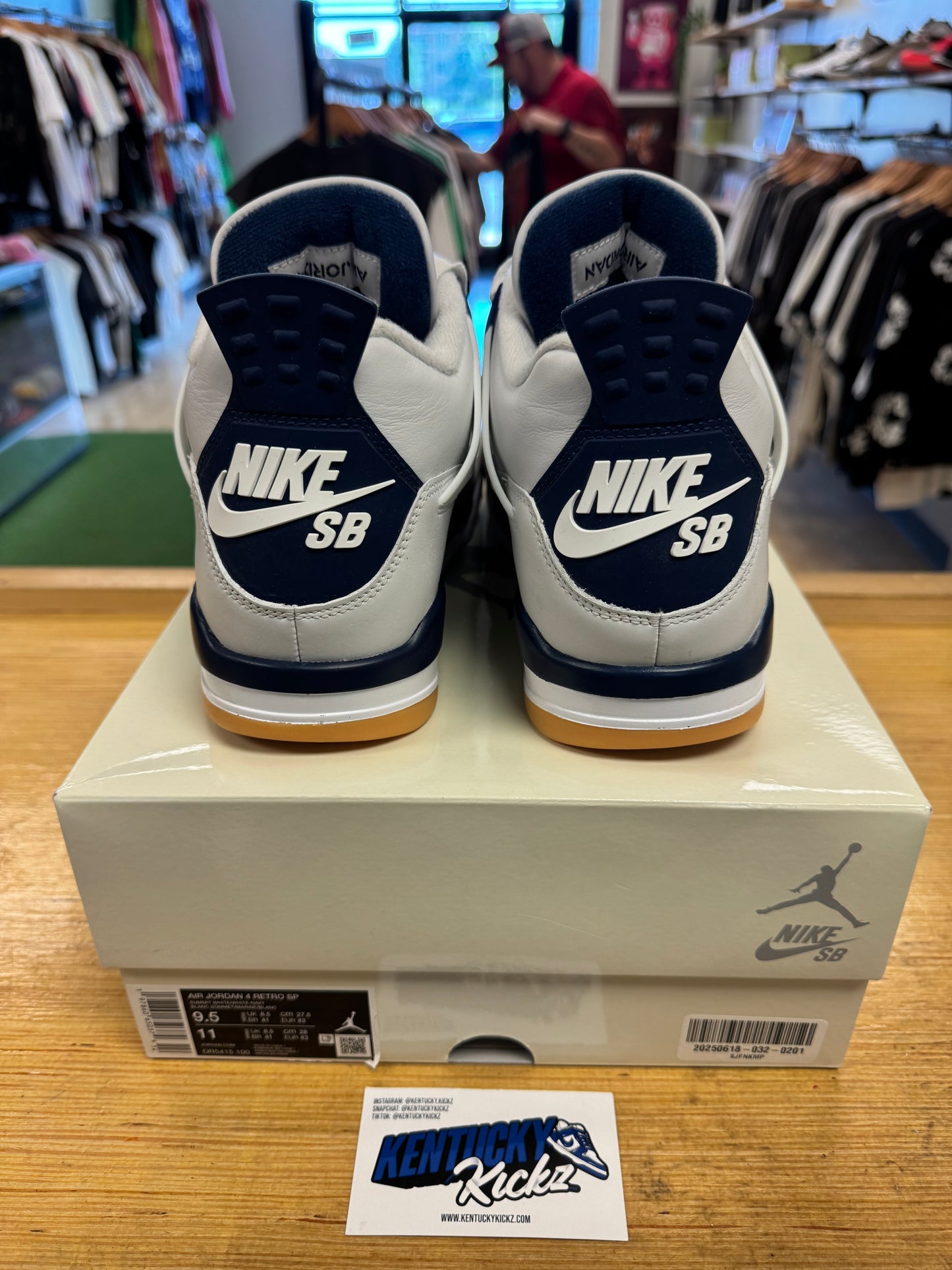 Jordan 4 Retro SB “Navy” (Sz 9.5)