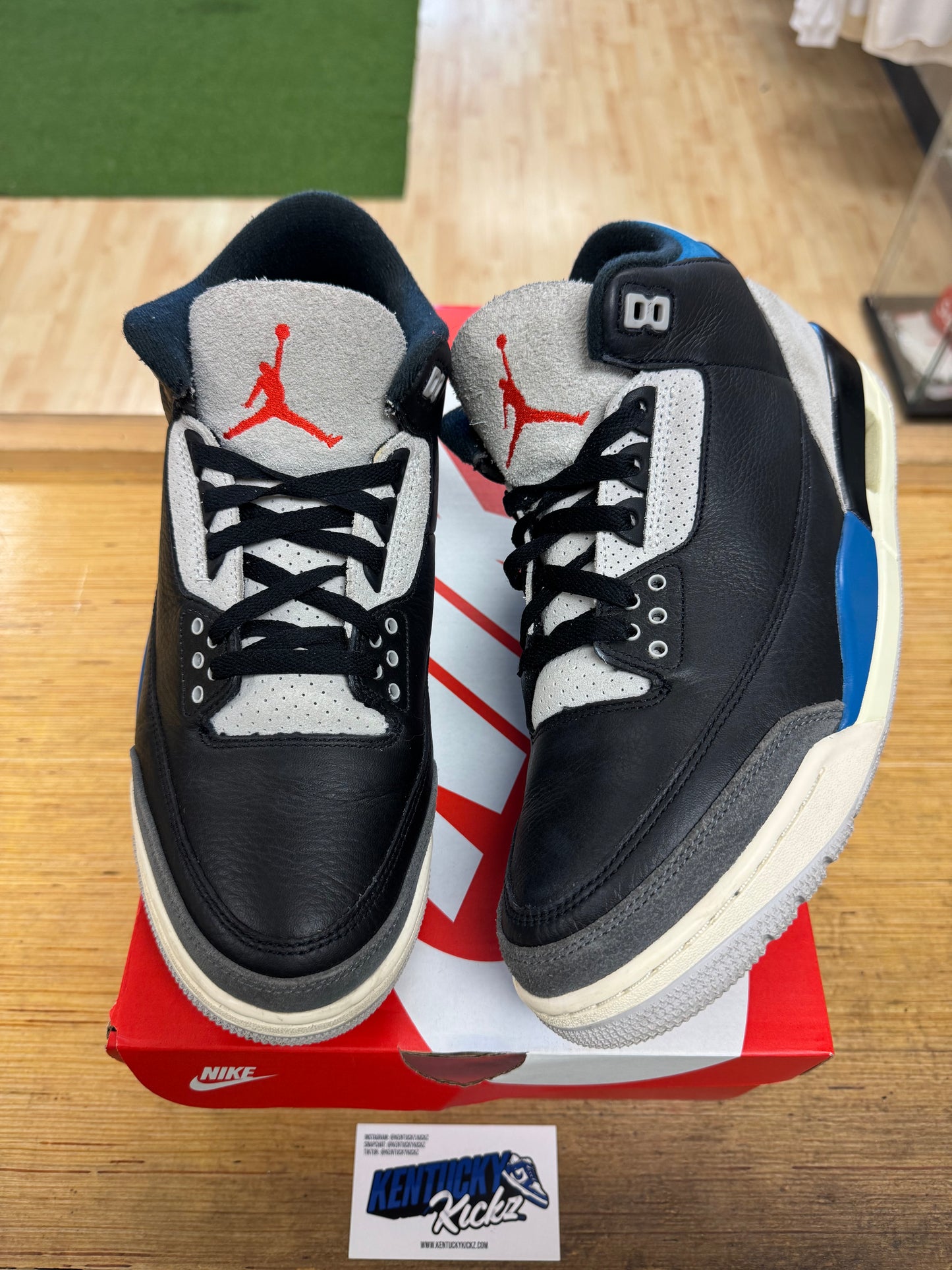 Jordan 3 Retro “Rare Air” (Sz 10.5)