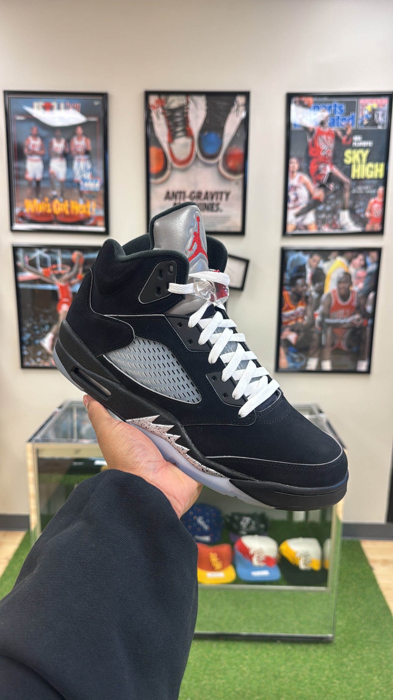 Jordan 5 Retro “Black Metallic Reimagined” (Sz 12)