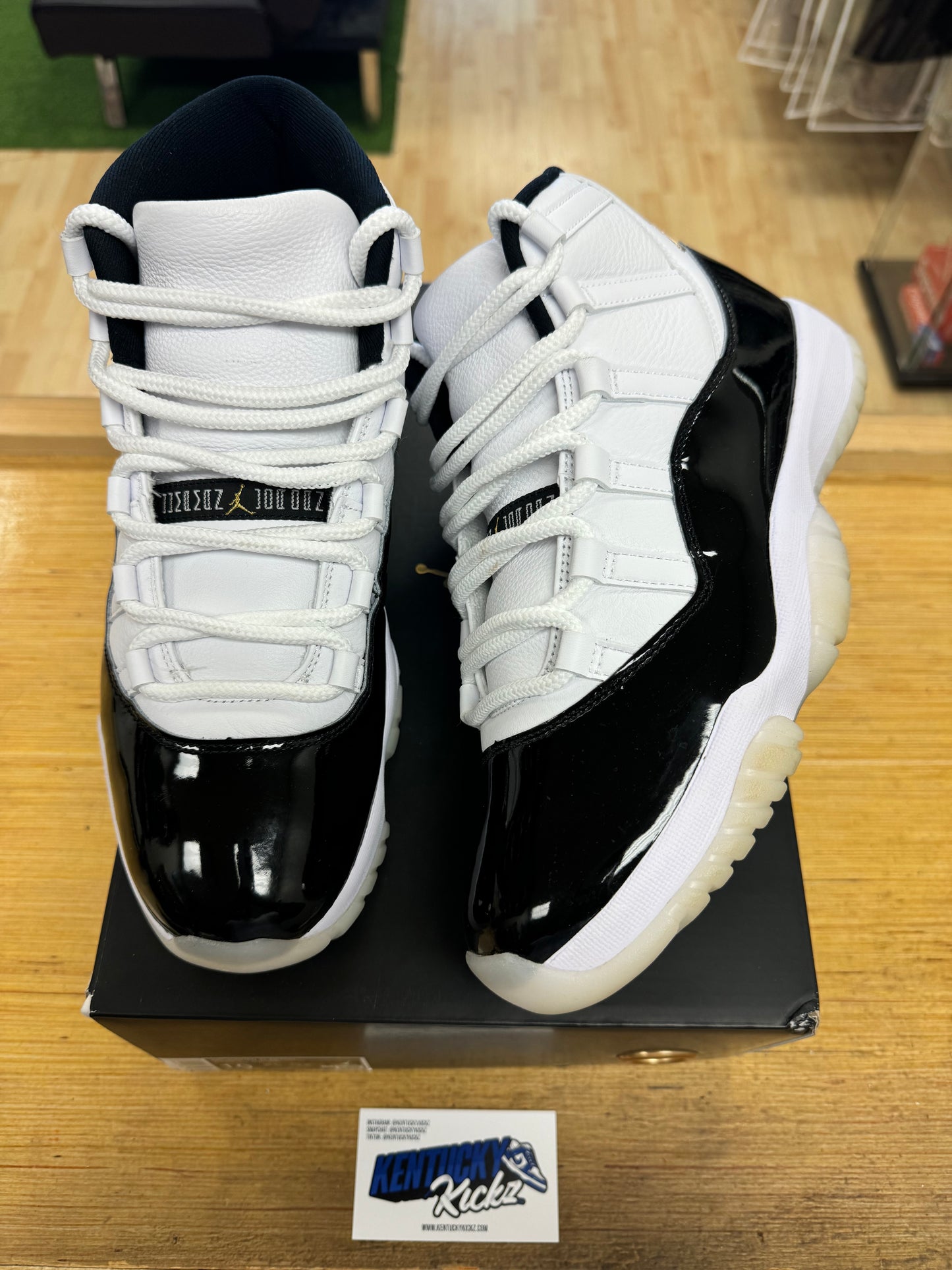 Jordan 11 Retro “Gratitude” (Sz 10)