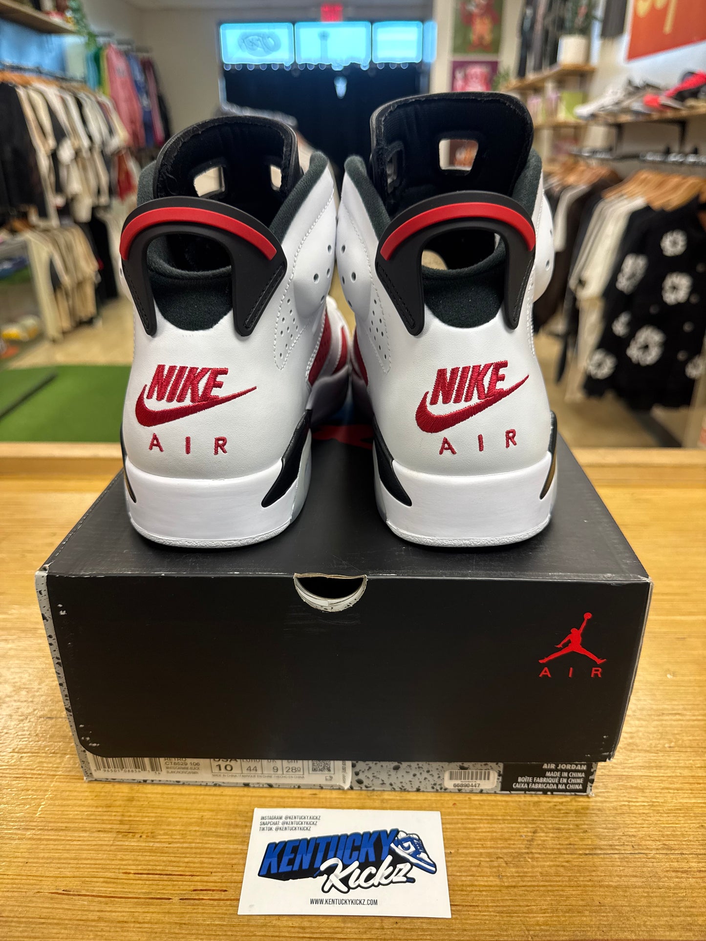 Jordan 6 Retro “Carmine” 2021 (Sz 10)