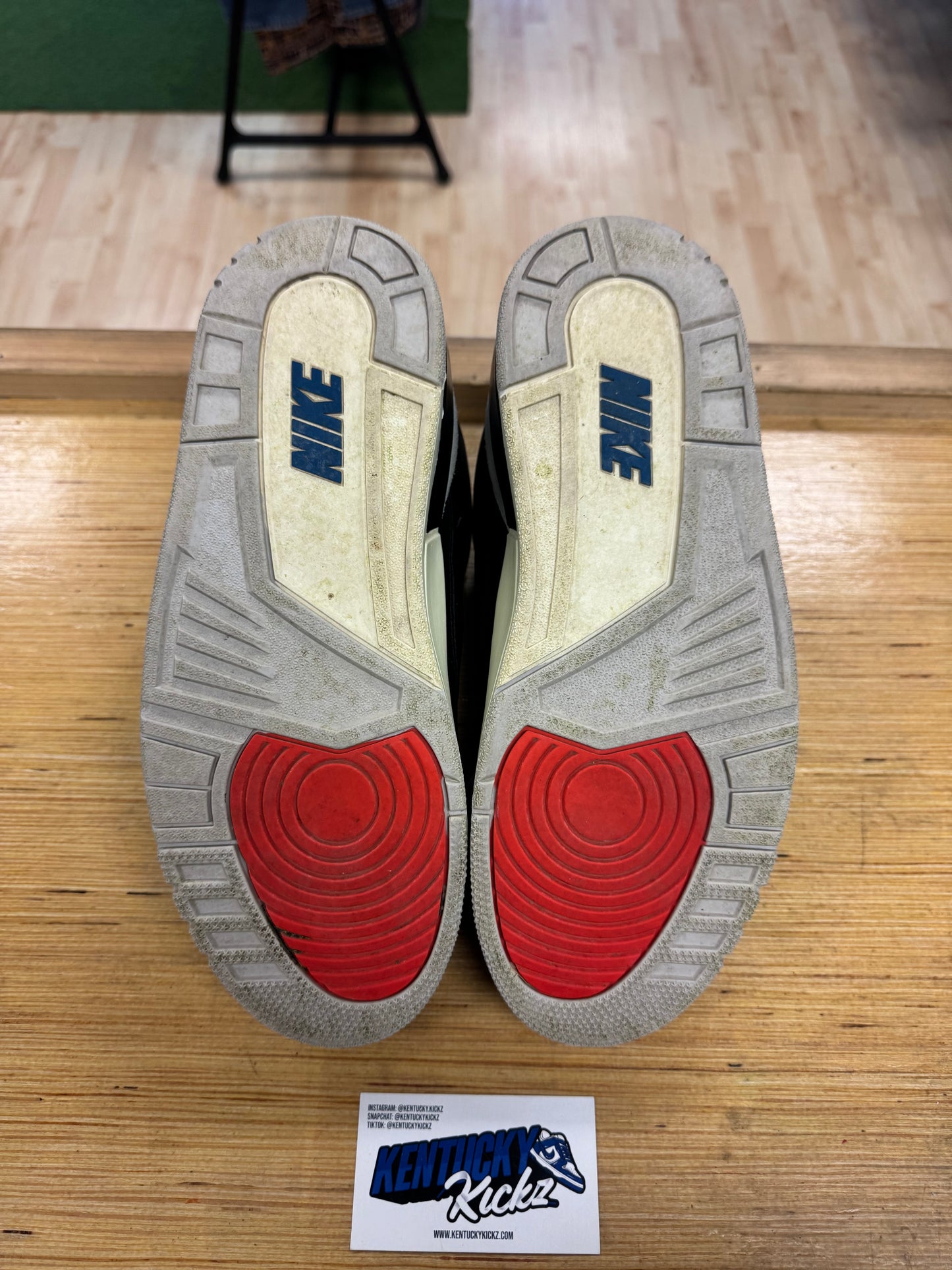 Jordan 3 Retro “Rare Air” (Sz 10.5)
