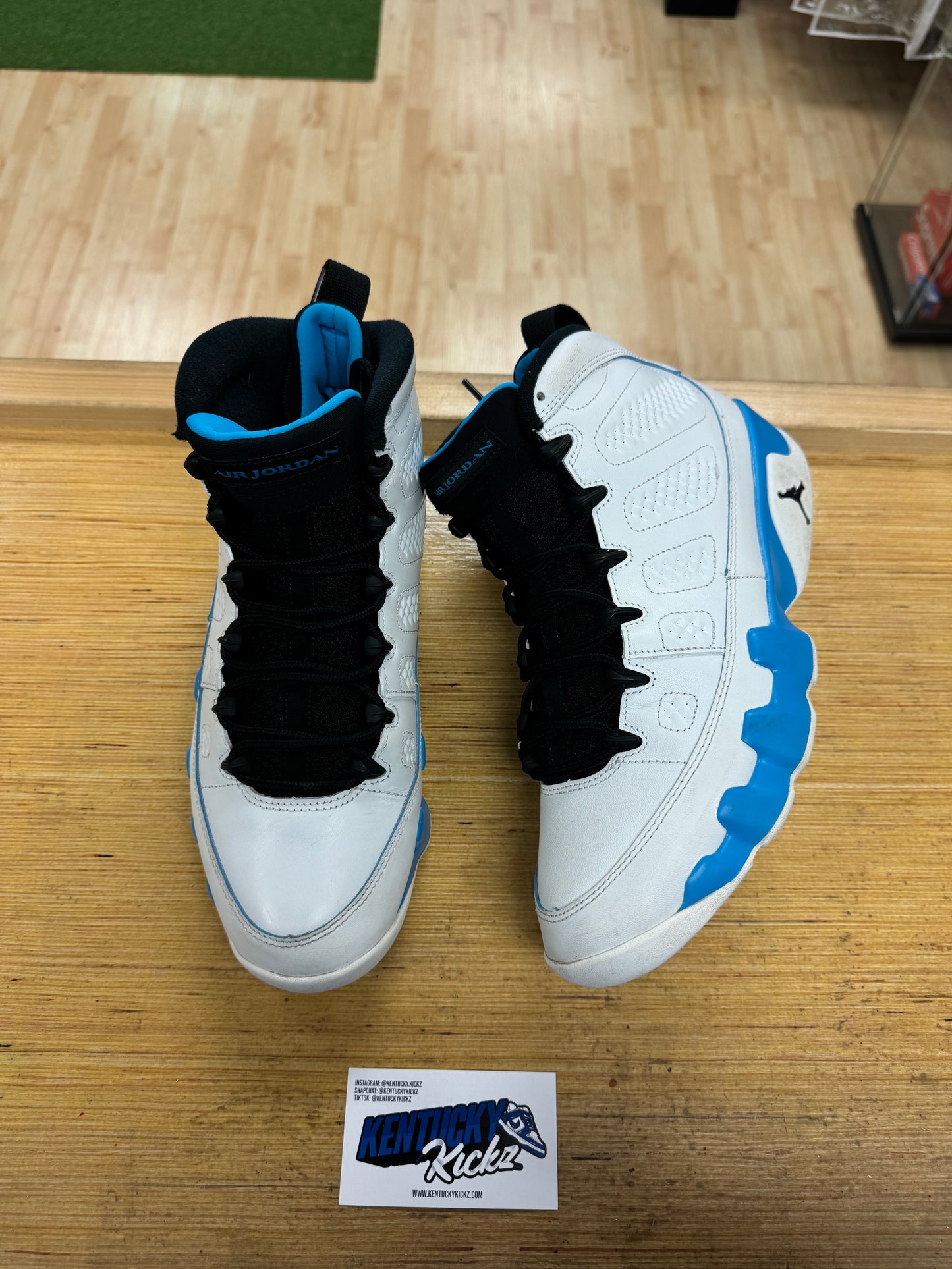 Jordan 9 Retro “Powder Blue” (Sz 10) (USED/NO BOX)