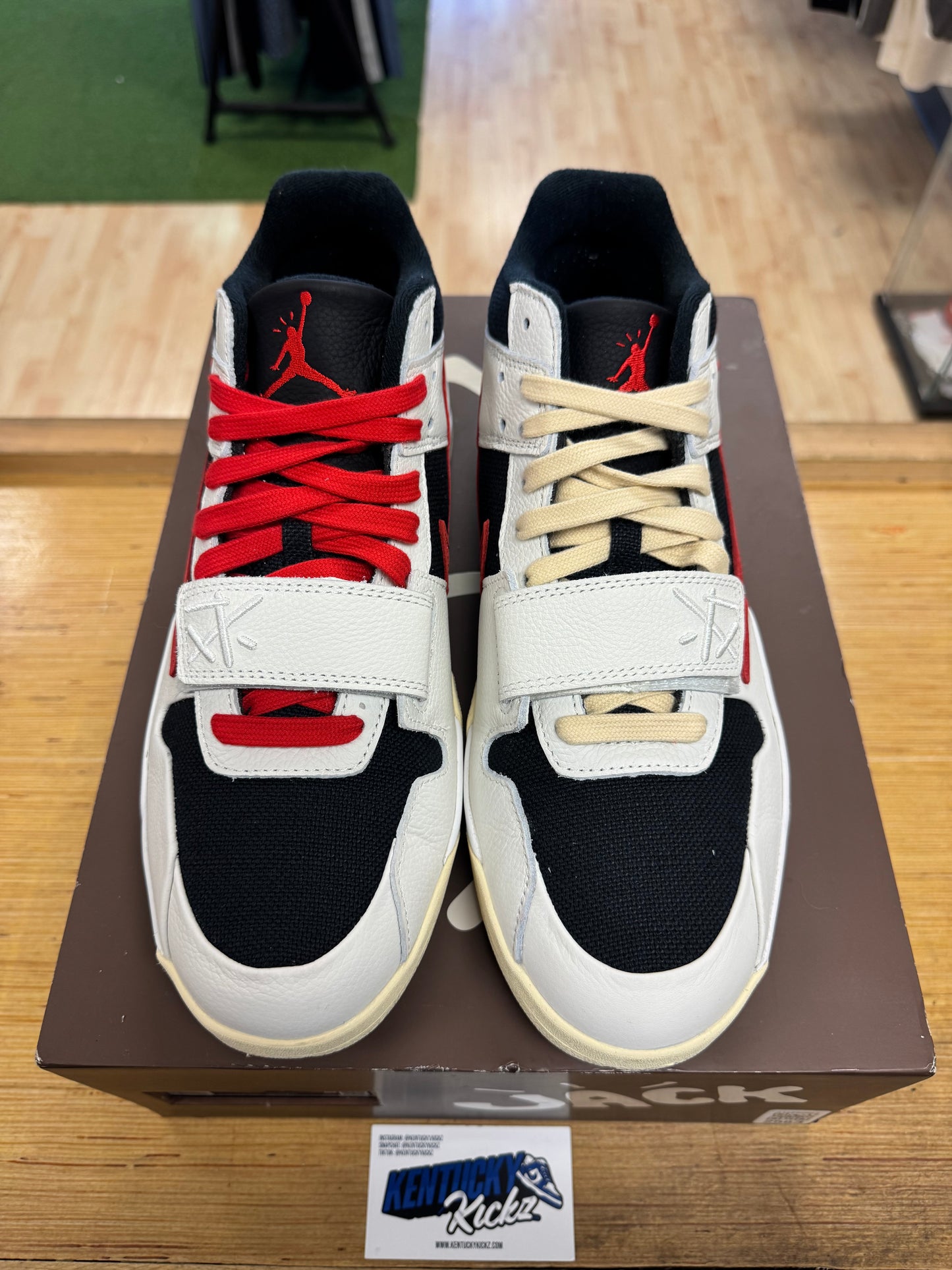 Jumpman Jack TR “Travis Scott University Red” (Sz 12.5)