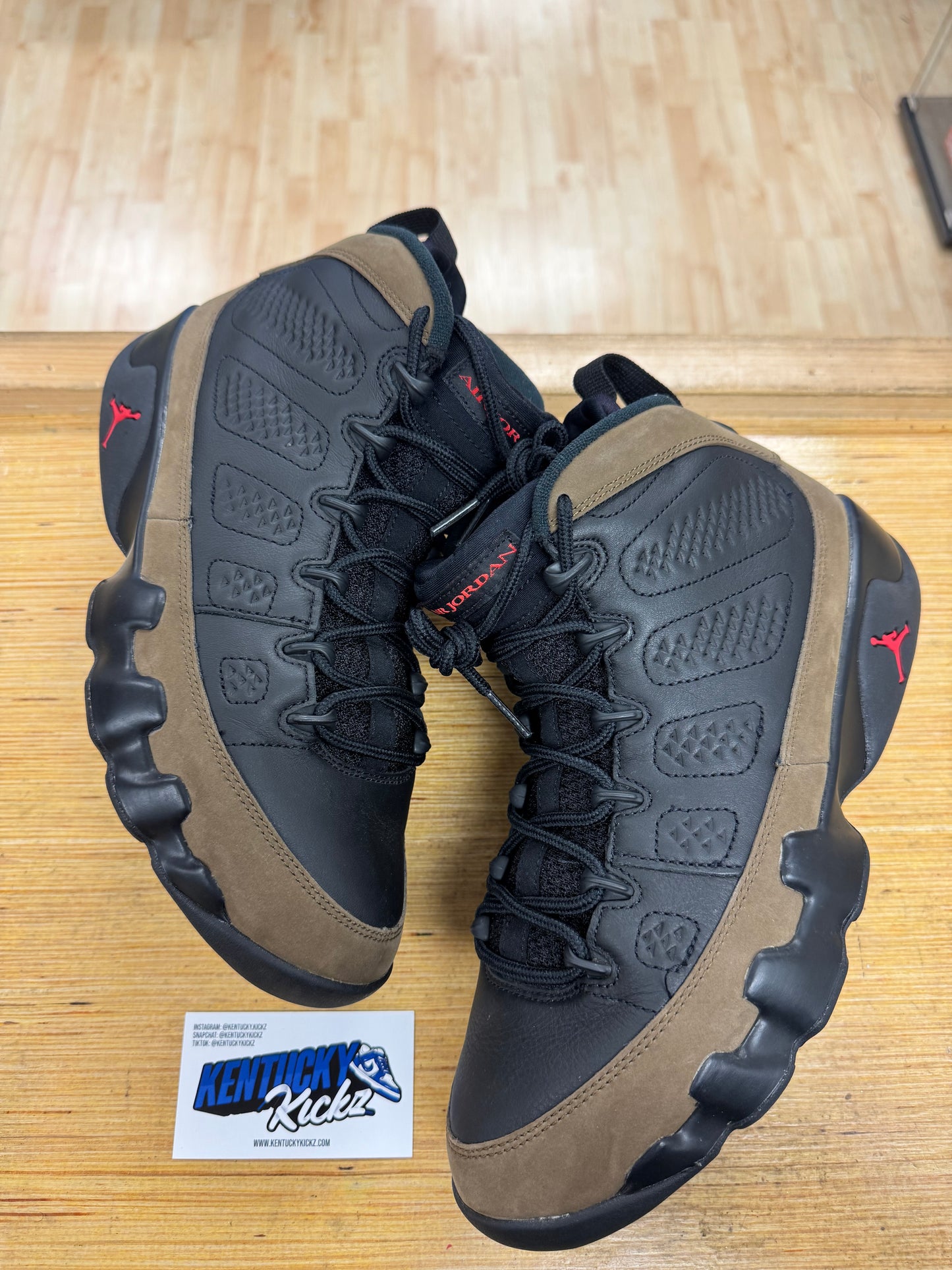 Jordan 9 Retro “Olive” 2024 (Sz 9.5)