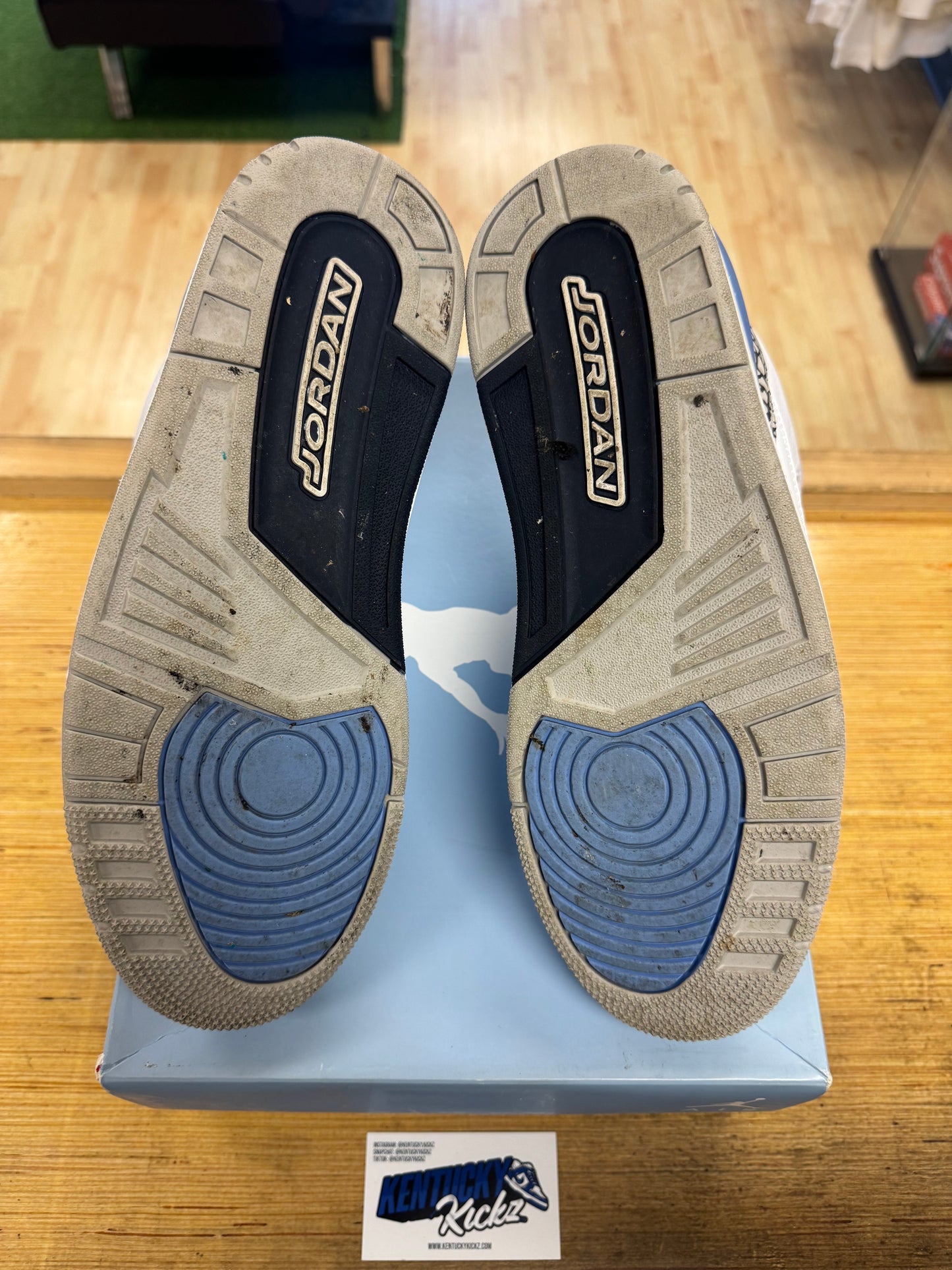Jordan 3 Retro “UNC” (Sz 11)