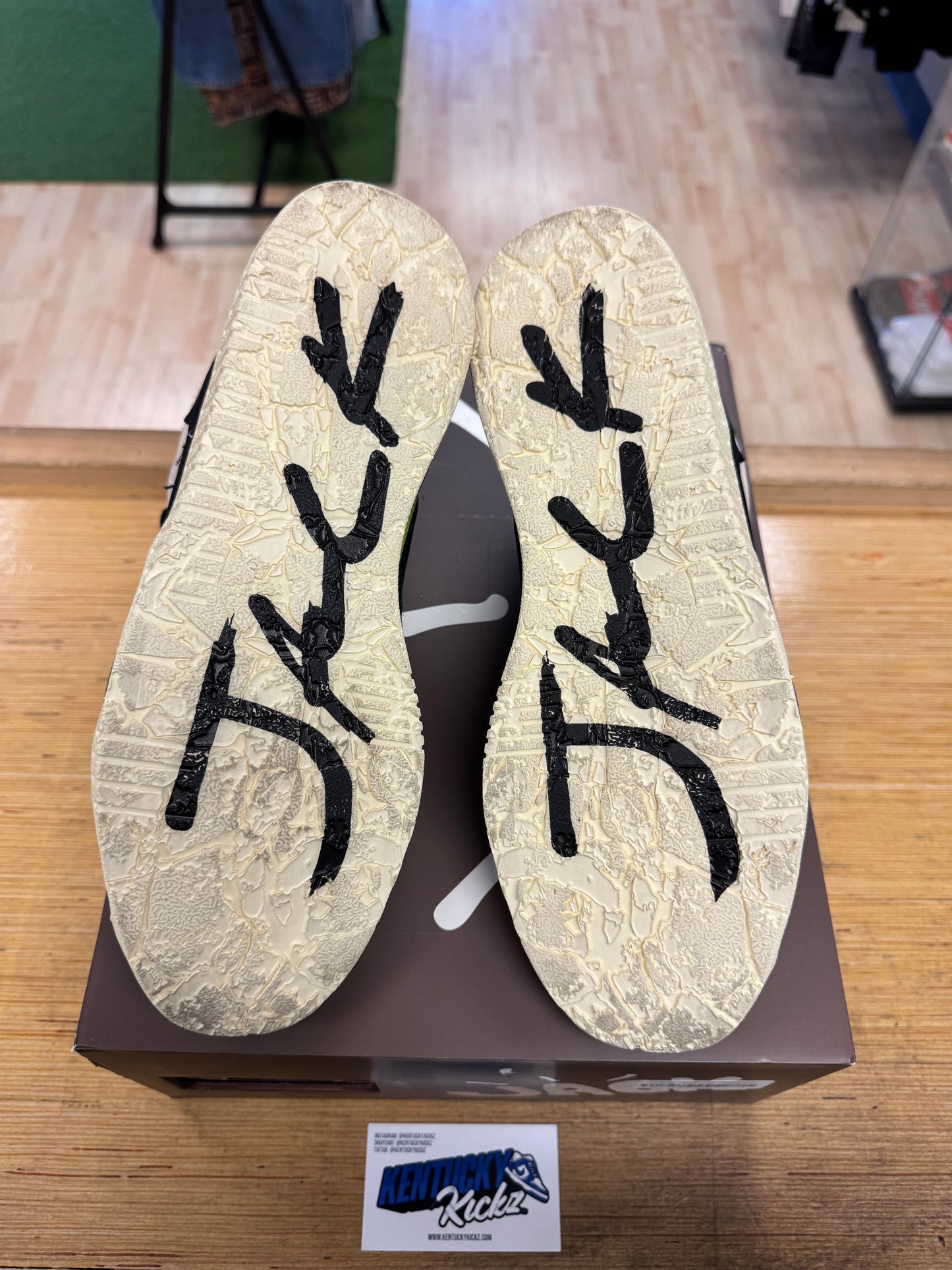 Jumpman Jack TR “Travis Scott Bright Cactus” (Sz 10)
