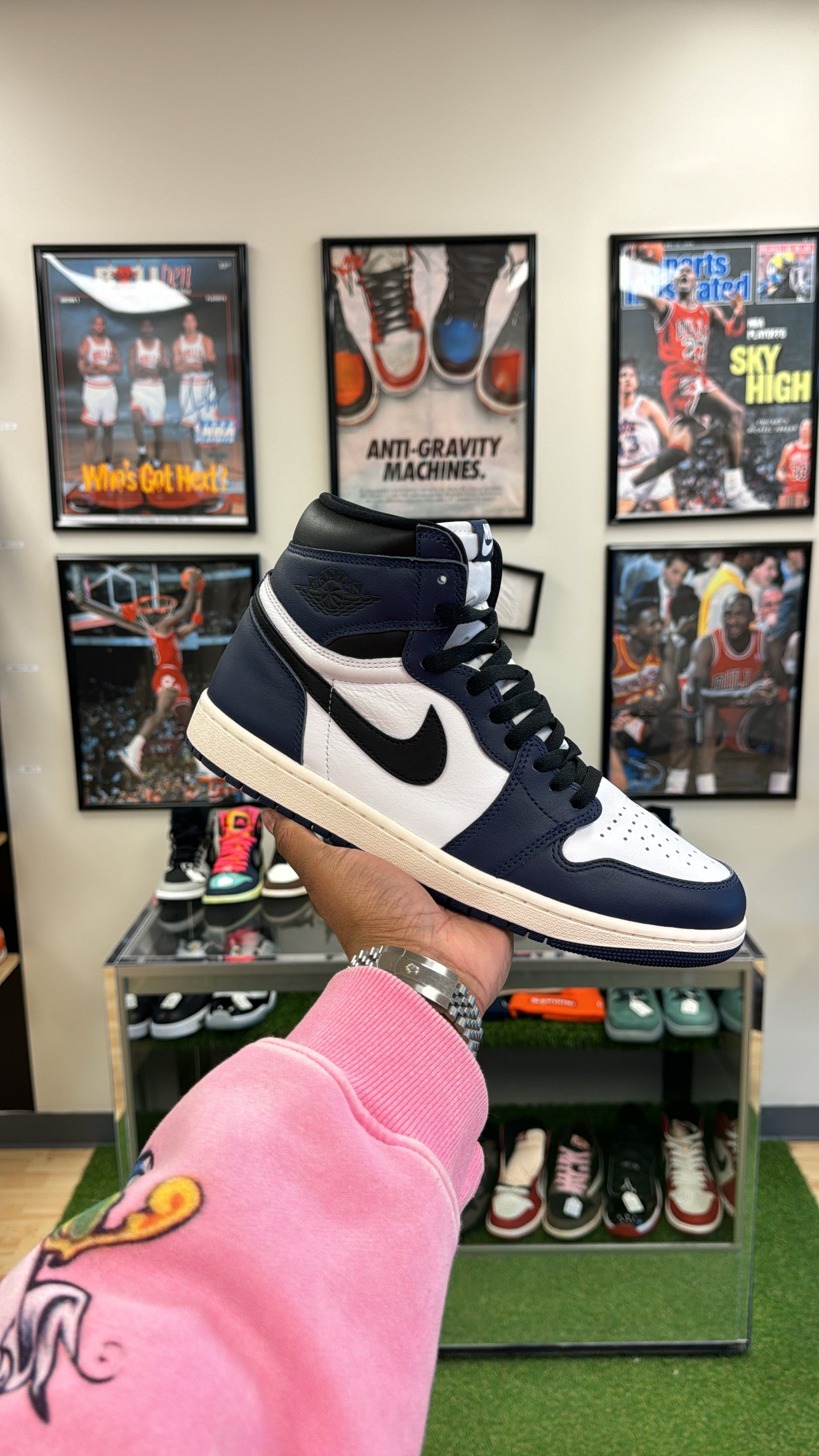 Jordan 1 Retro “Midnight Navy” (Sz 10.5)