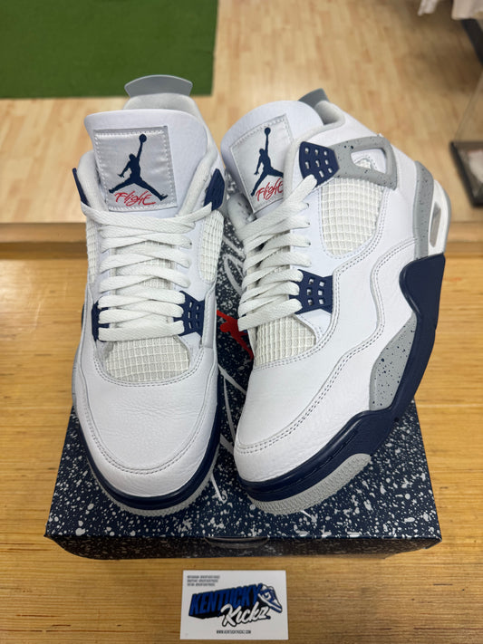 Jordan 4 Retro “Midnight Navy” (Sz 9.5)