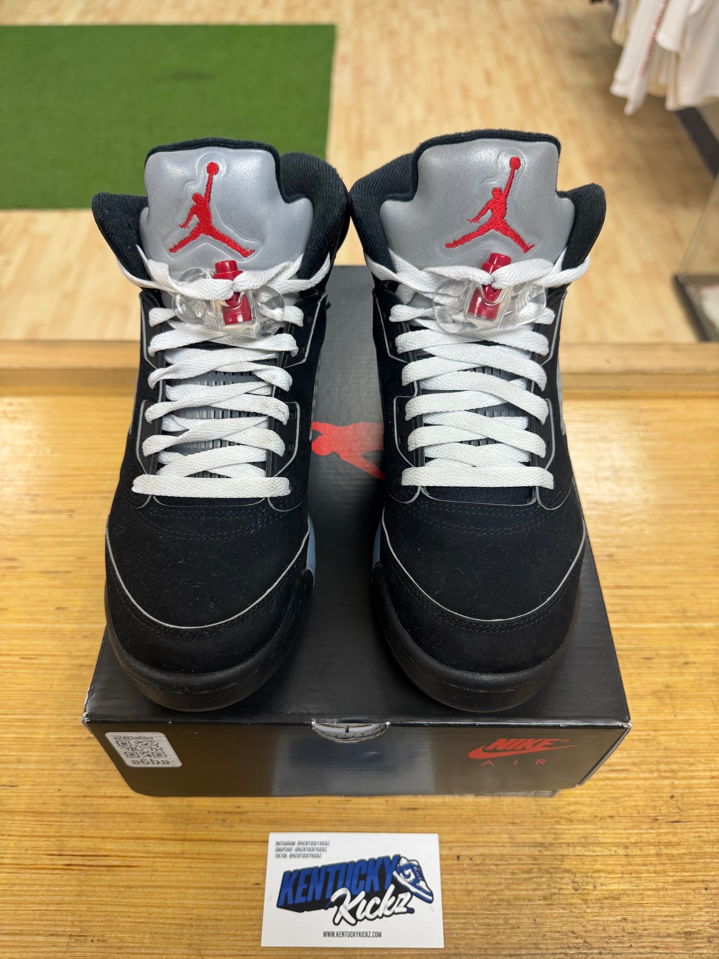 Jordan 5 Retro OG “Black Metallic Reimagined” (Sz 5.5Y)