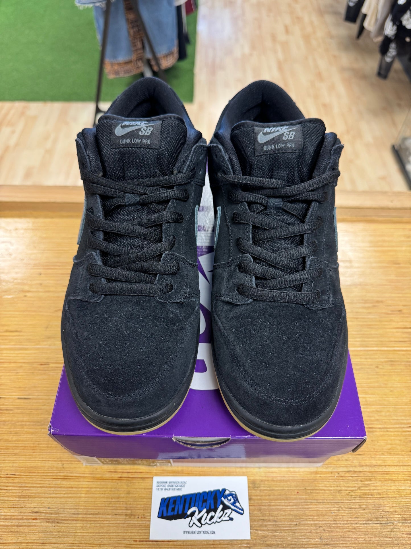 SB Dunk Low “Fog” (Sz 12)