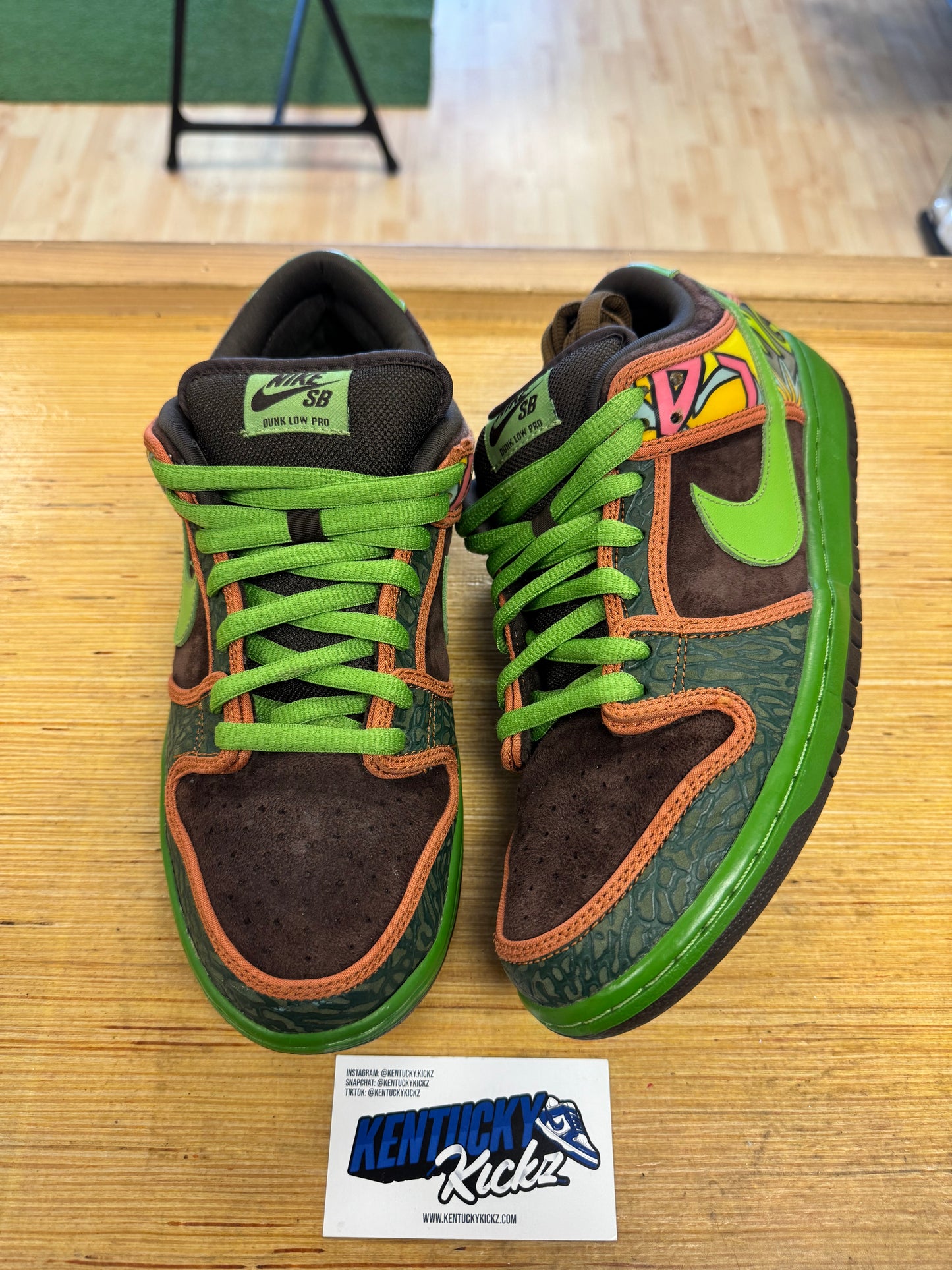 SB Dunk Low “De La Soul” (Sz 9.5)