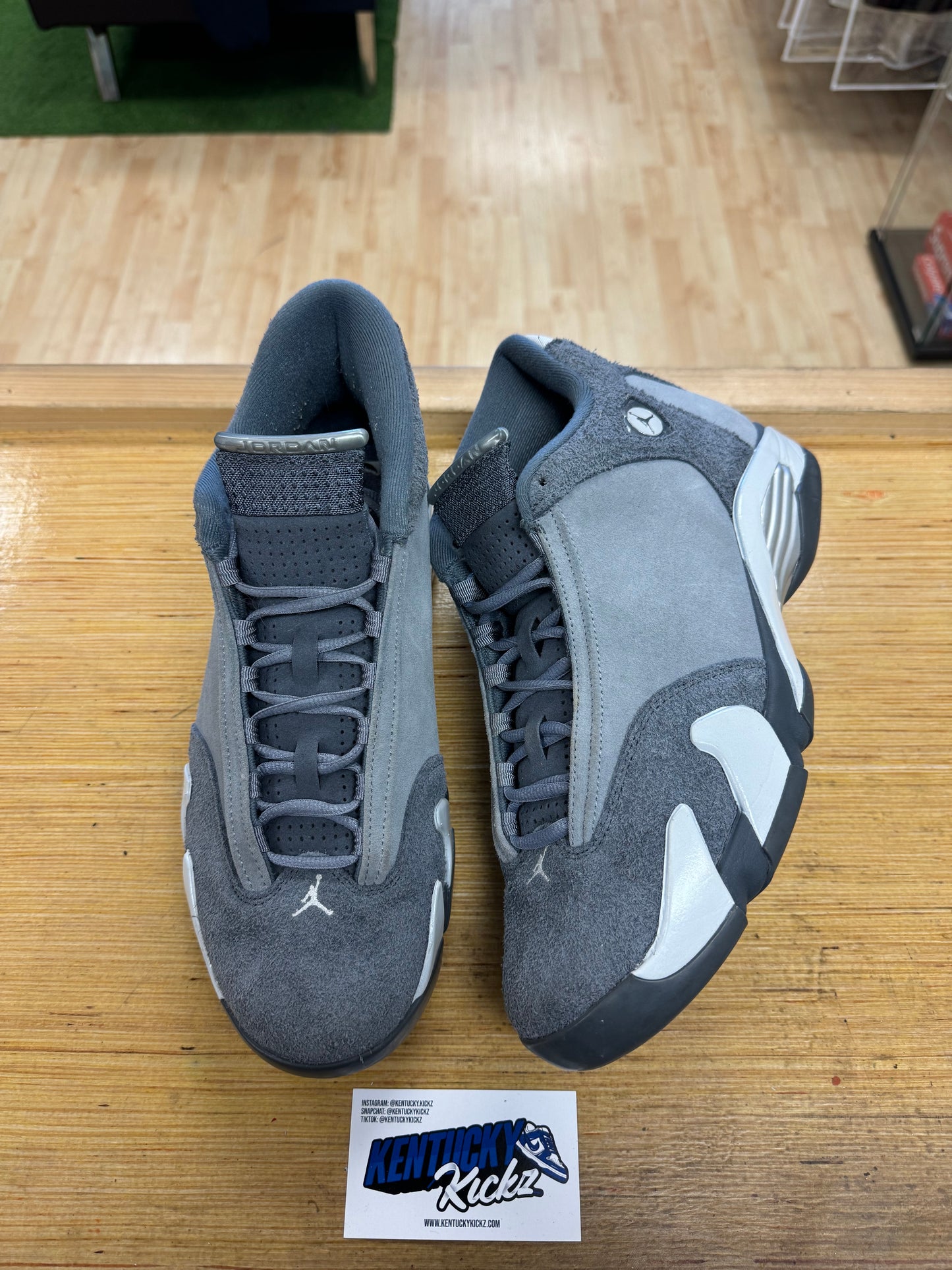 Jordan 14 Retro “Flint Grey” (Sz 11)