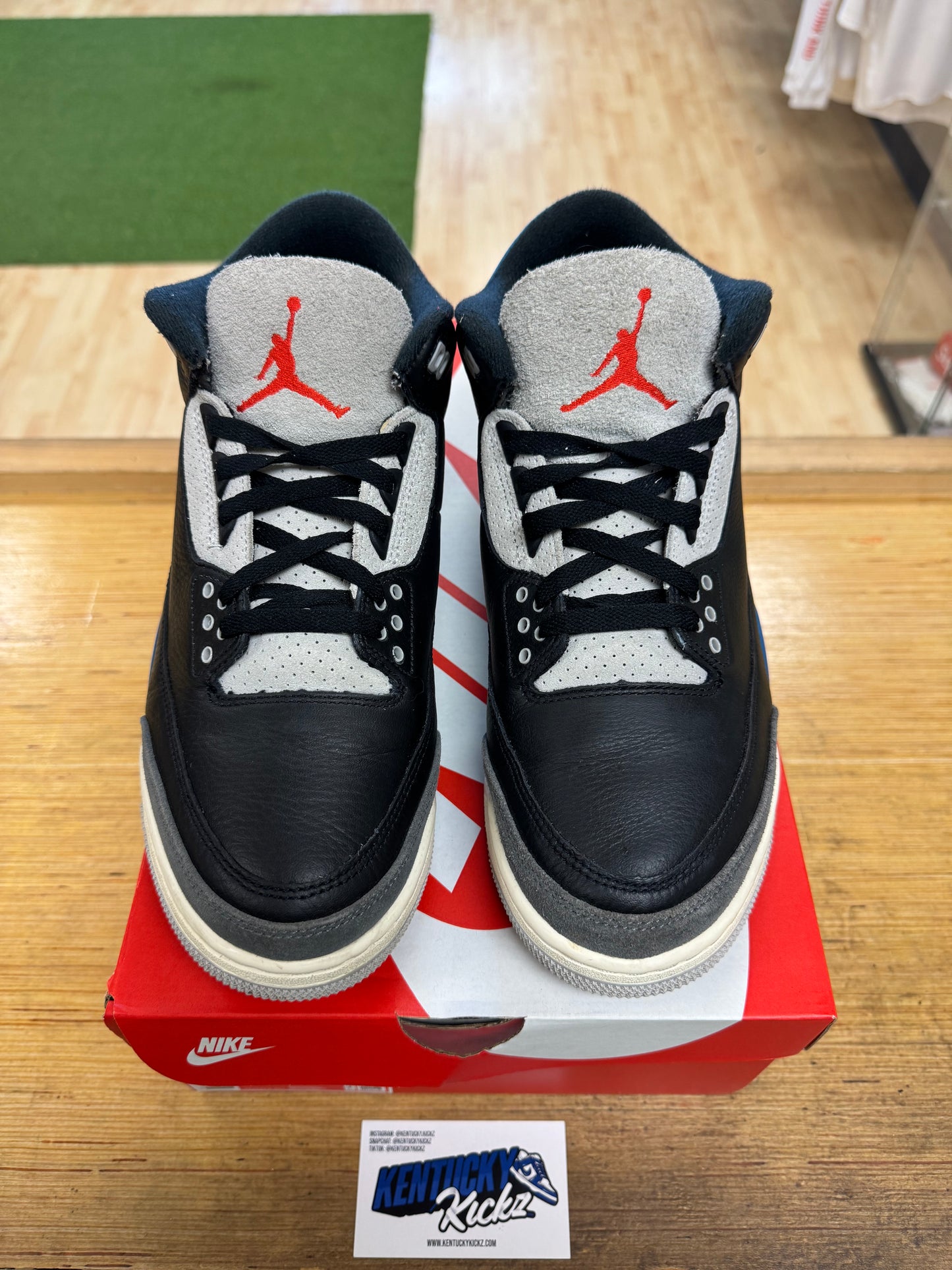 Jordan 3 Retro “Rare Air” (Sz 10.5)