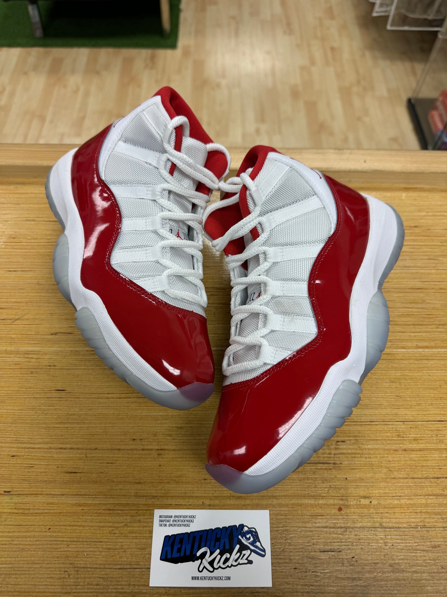 Jordan 11 Retro “Cherry” (Sz 8.5)