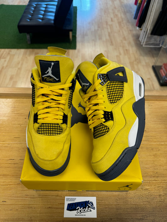 Jordan 4 Retro “Lightning” (Sz 12)