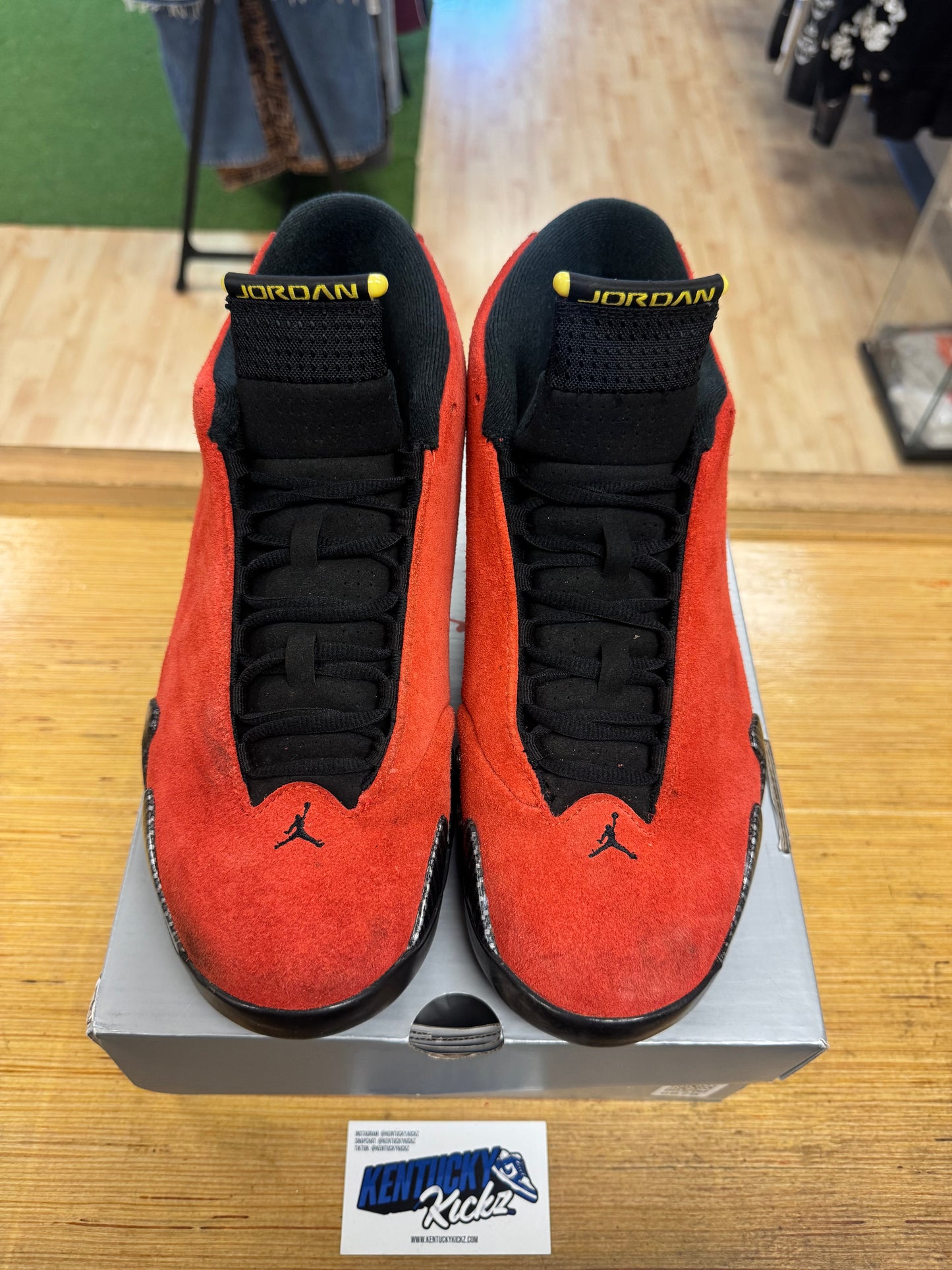 Jordan 14 Retro “Ferrari” 2025 (Sz 11)