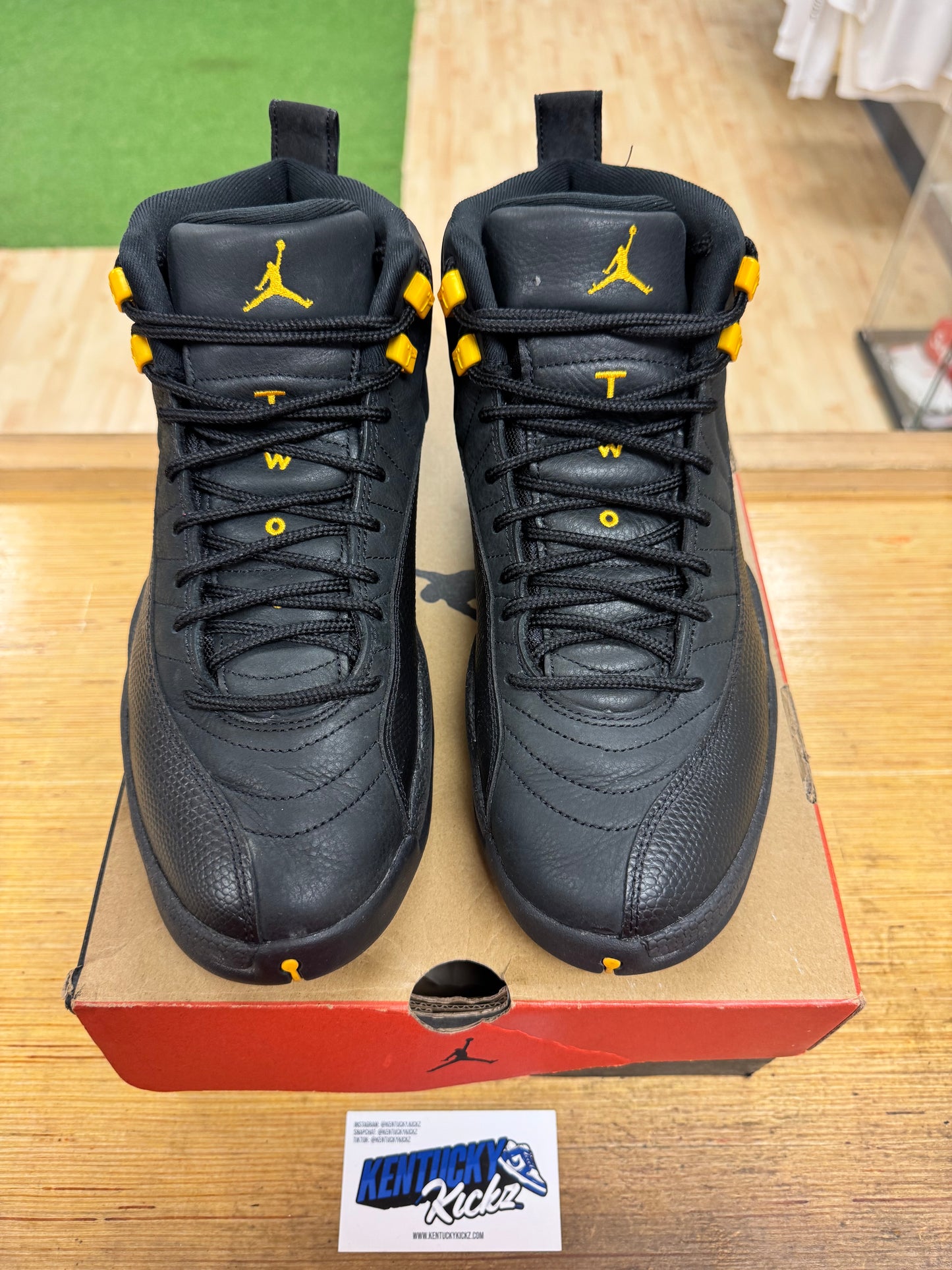 Jordan 12 Retro “Black Taxi” (Sz 10)