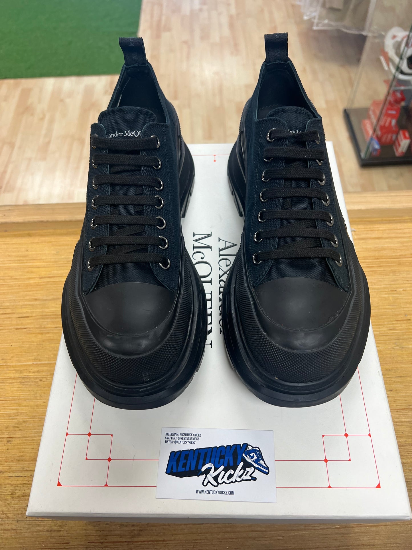 Alexander McQueen “Tread Slick Lace Up Black” (Sz 43EU/10 Men) (USED 1x)