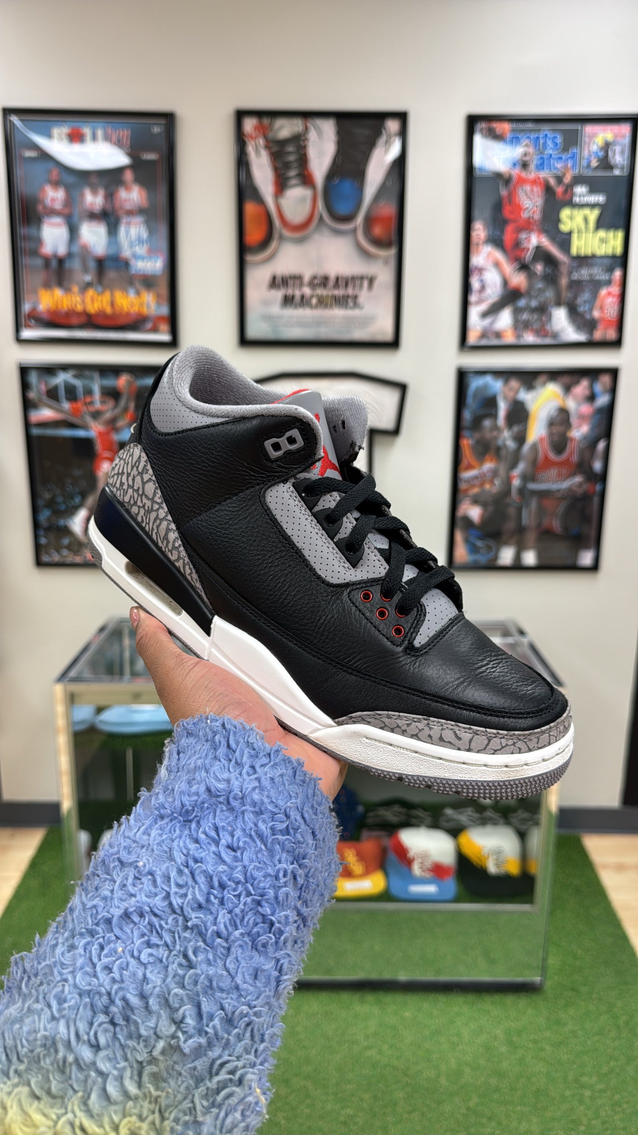 Jordan 3 Retro “Black Cement” 2024 (Sz 10)