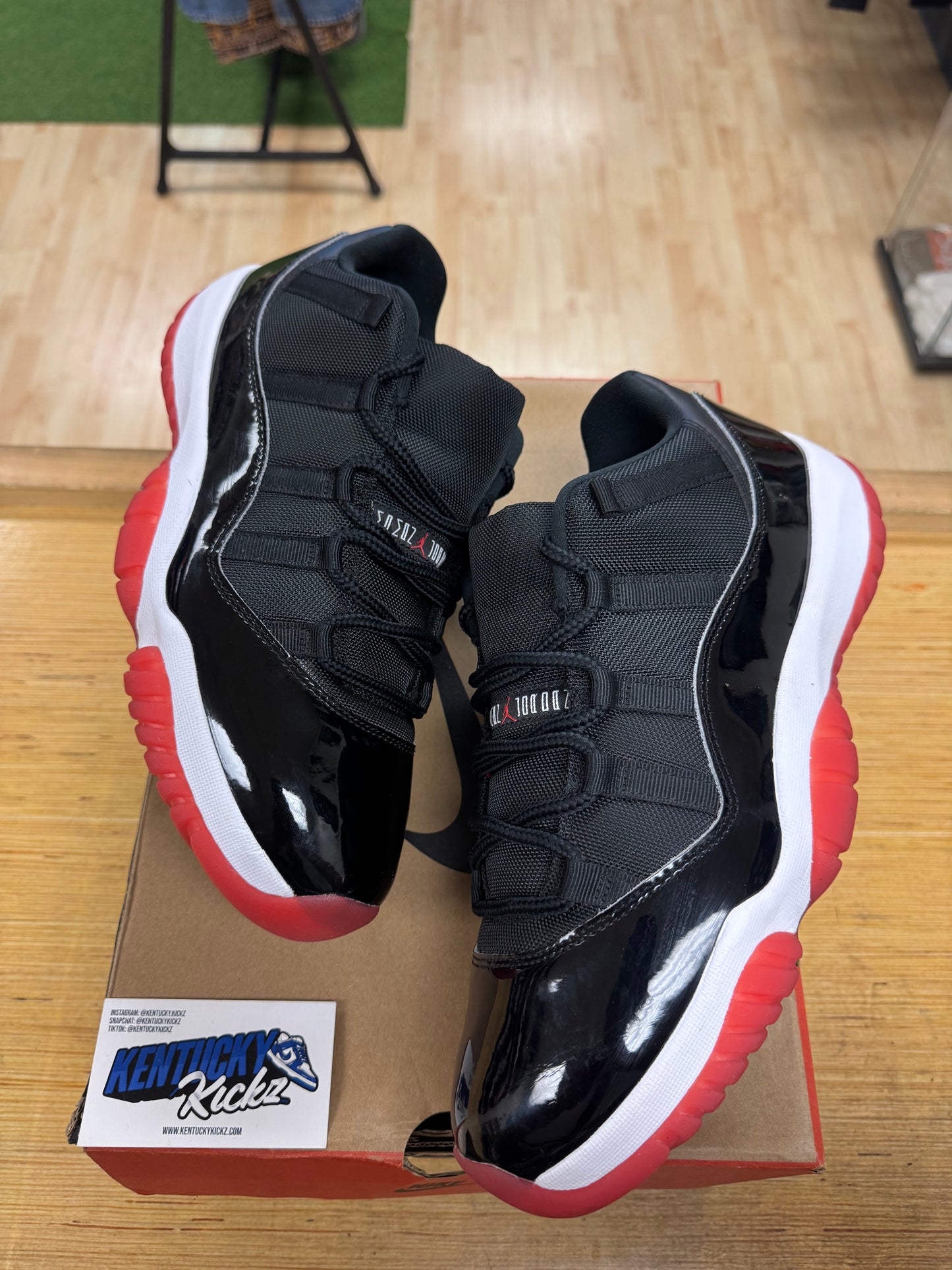 Jordan 11 Retro Low “Bred” 2025 (Sz 12)