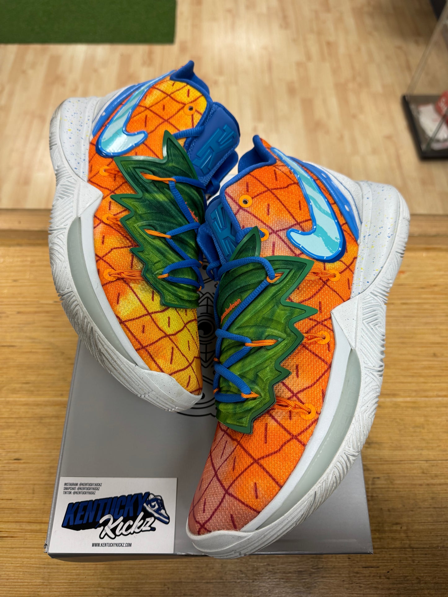 Kyrie 5 “SpongeBob Pineapple House” (Sz 11.5)