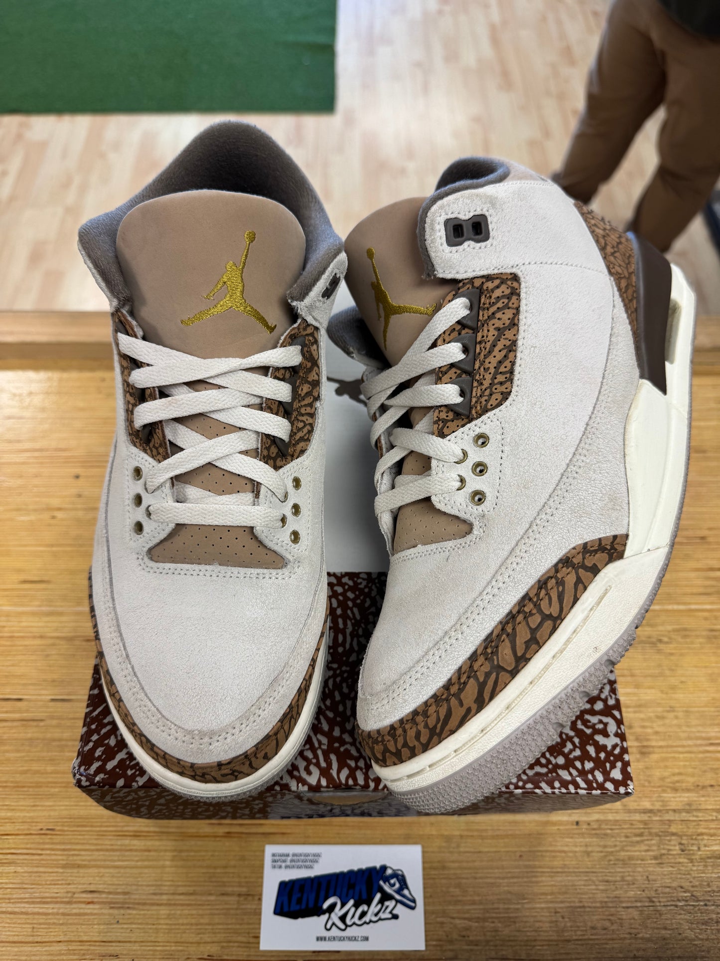 Jordan 3 Retro “Palomino” (Sz 10)