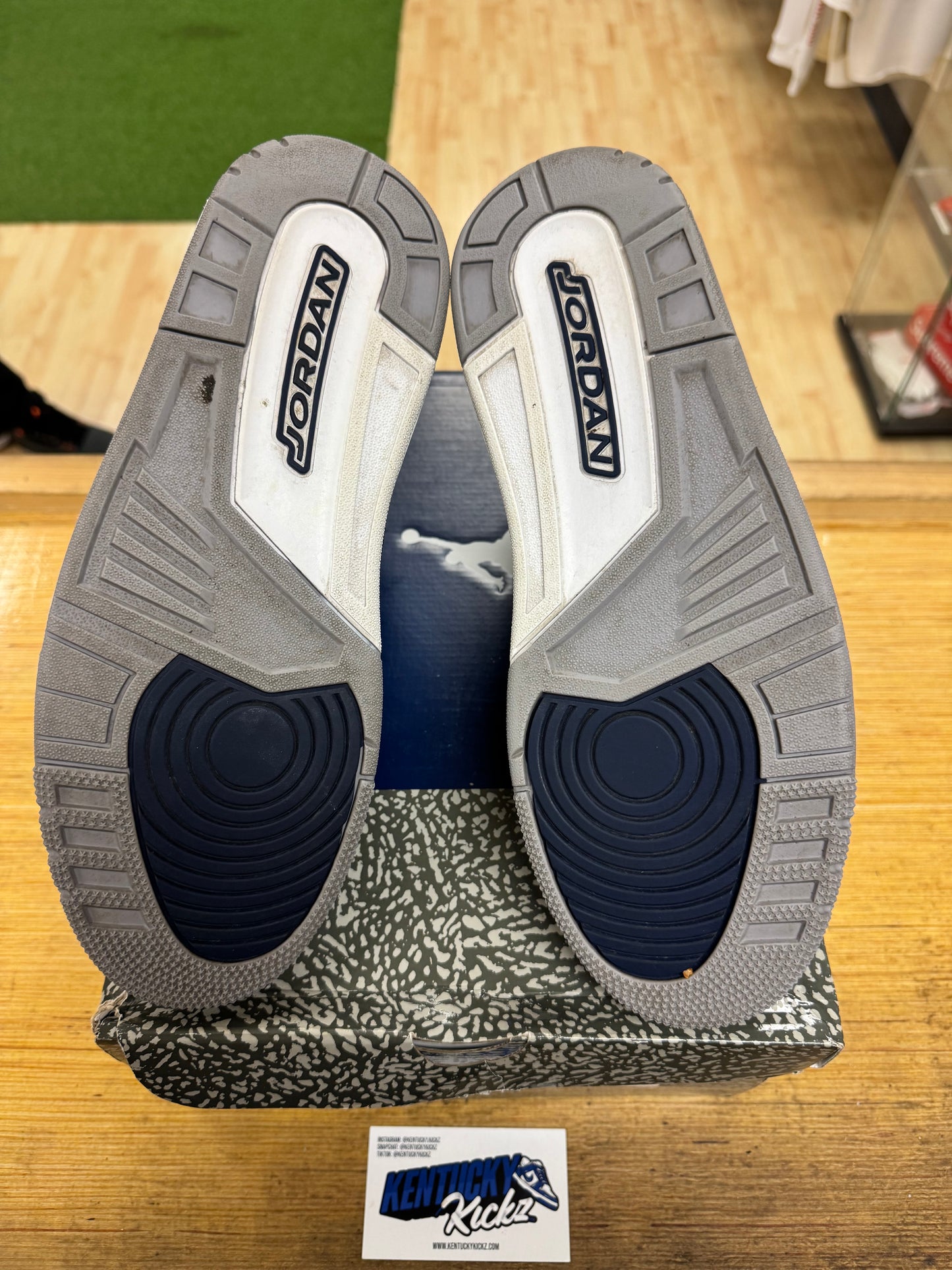 Jordan 3 Retro “Georgetown” (Sz 11)