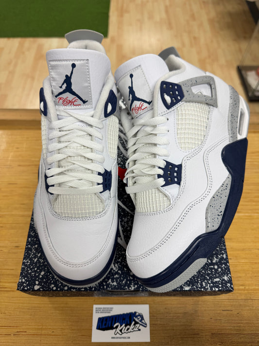 Jordan 4 Retro “Midnight Navy” (Sz 10)