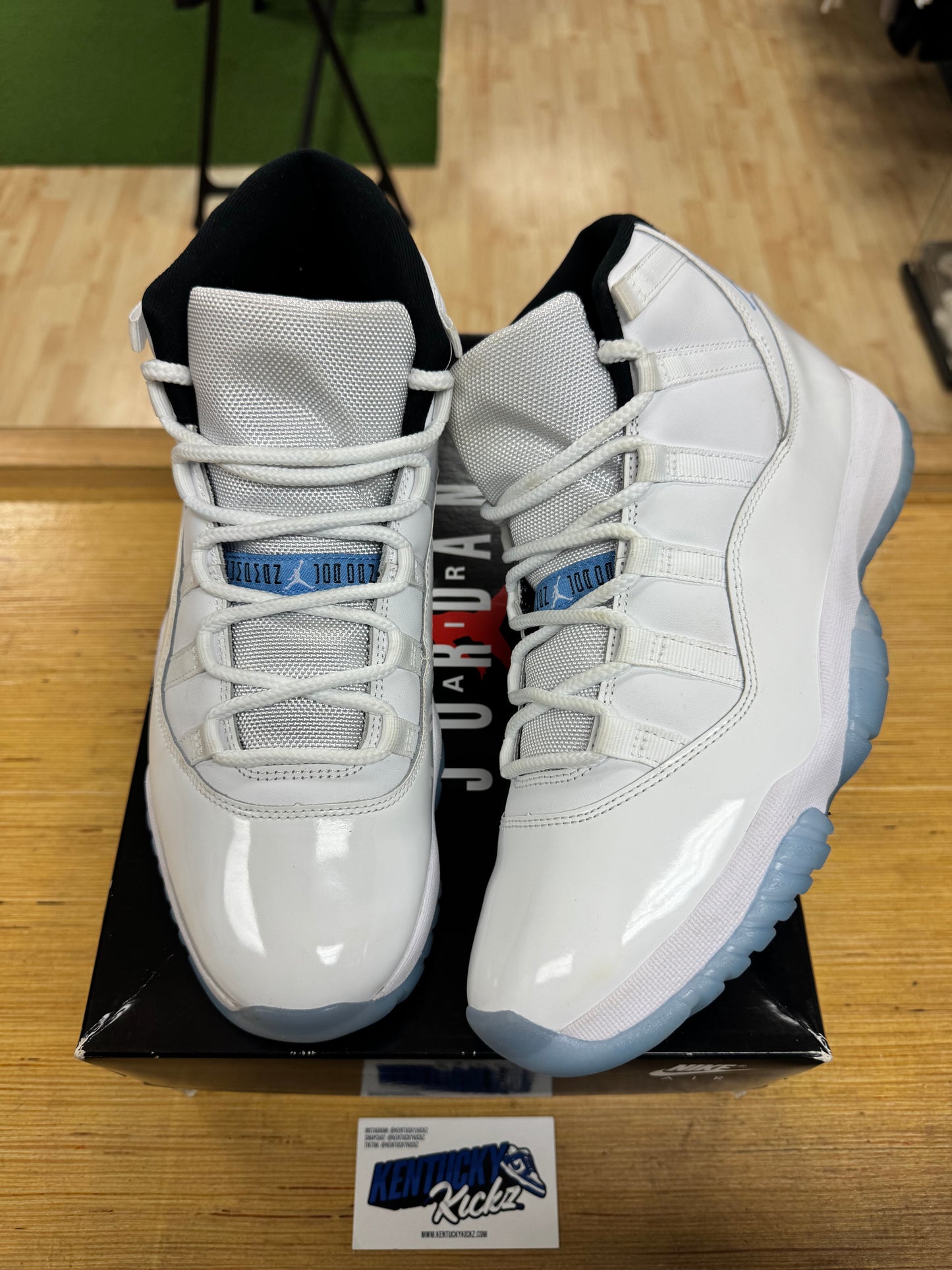 Jordan 11 Retro “Legend Blue” 2024 (Sz 11)