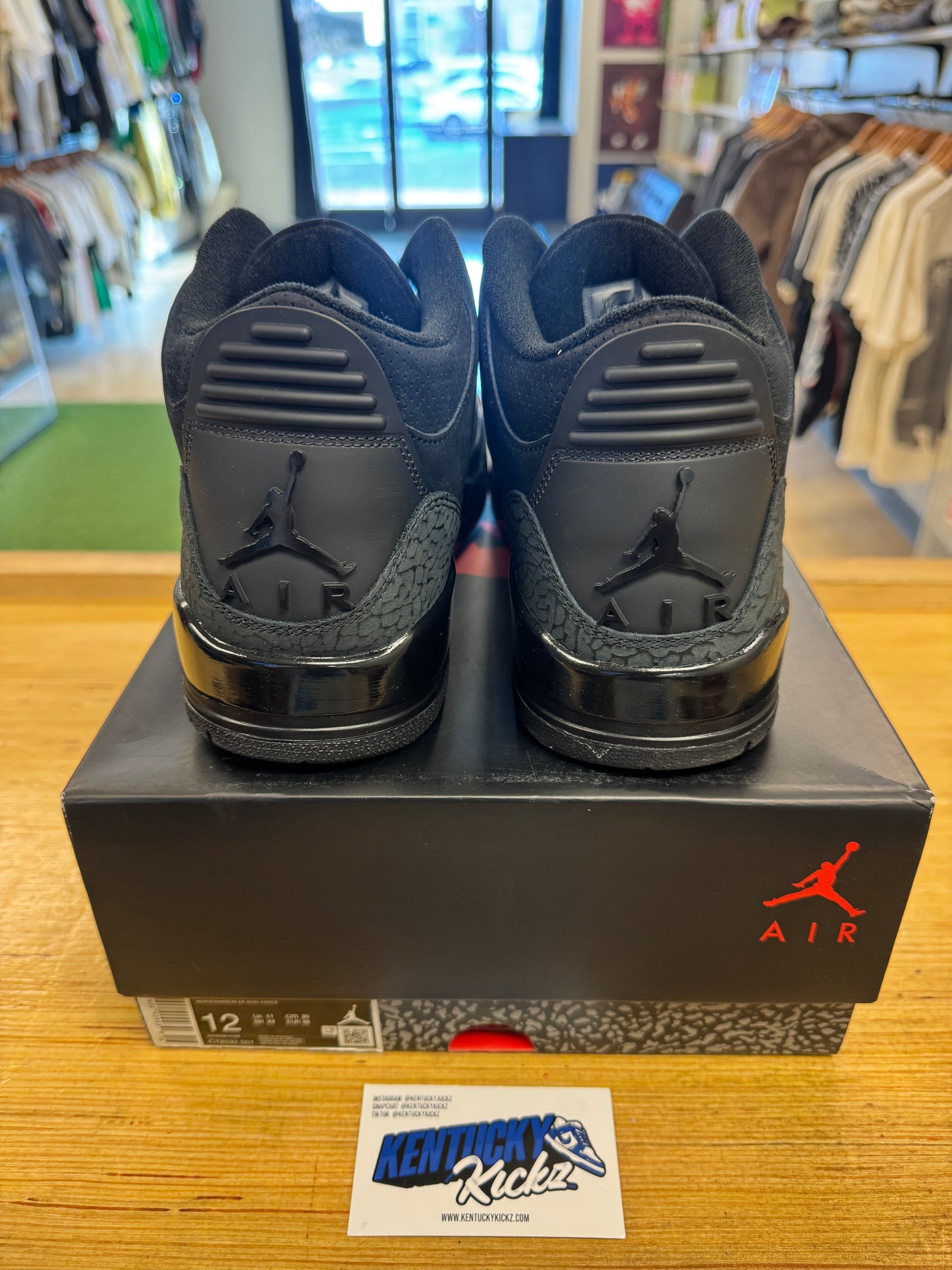Jordan 3 Retro “Black Cat” 2025 (Sz 12)