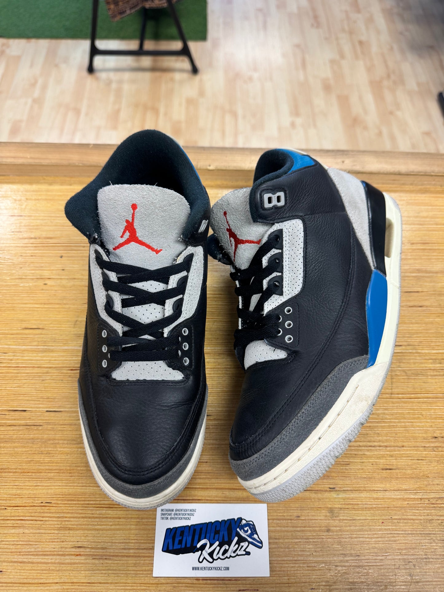 Jordan 3 Retro “Rare Air” (Sz 10.5)
