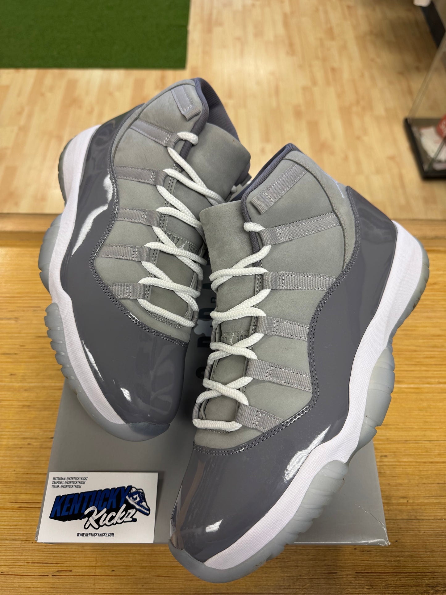 Jordan 11 Retro “Cool Grey” (Sz 13)