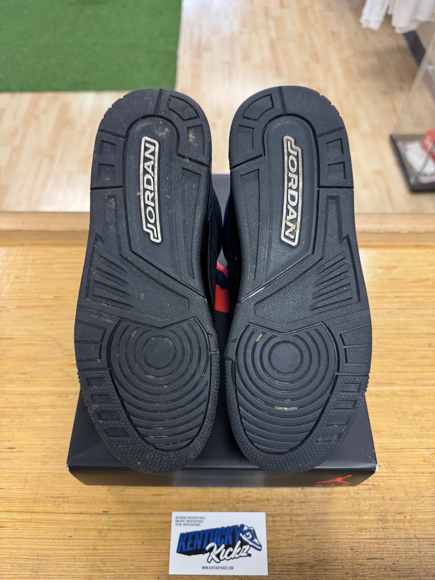 Jordan 3 Retro “Black Cat” (Sz 7Y)