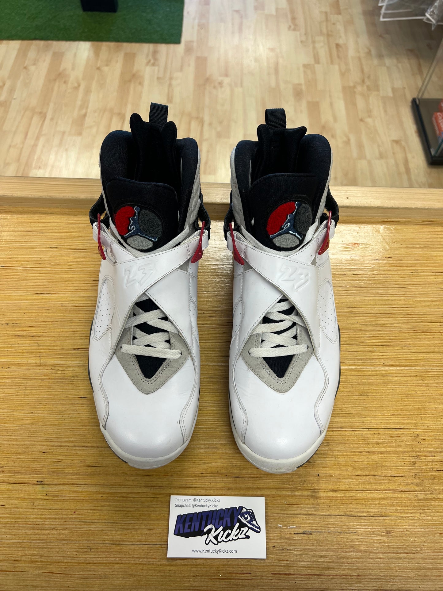 Jordan 8 Retro “Bugs Bunny” (Sz 13) (USED)