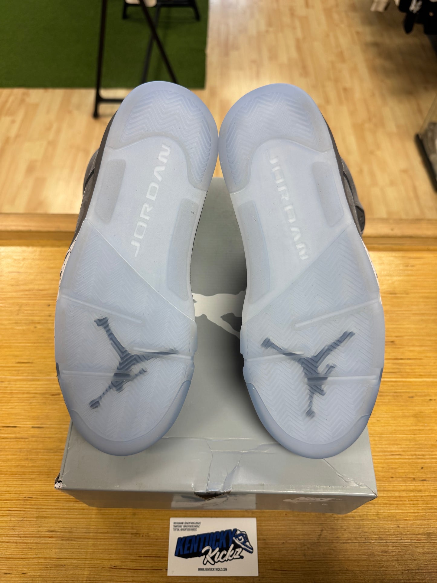 Jordan 5 Retro “Wolf Grey” 2026 (Sz 8.5)