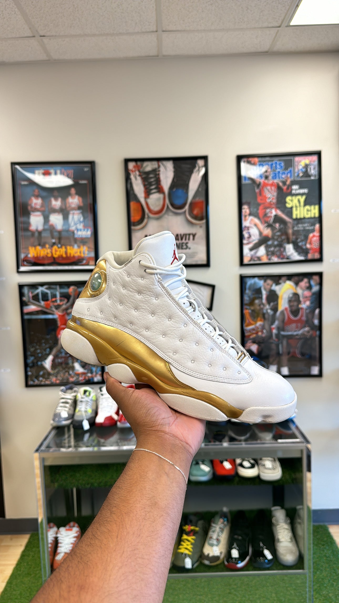 Jordan 13 Retro “Defining Moments Pack Last Shot” (Sz 11)