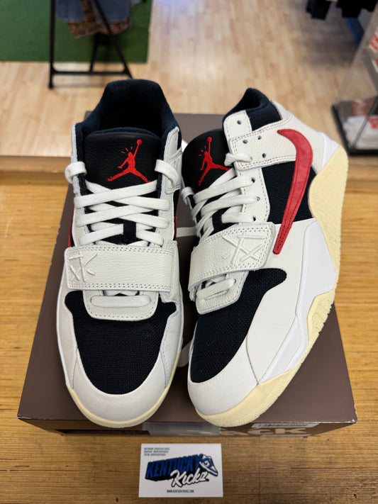 Jumpman Jack TR “Travis Scott University Red” (Sz 10)