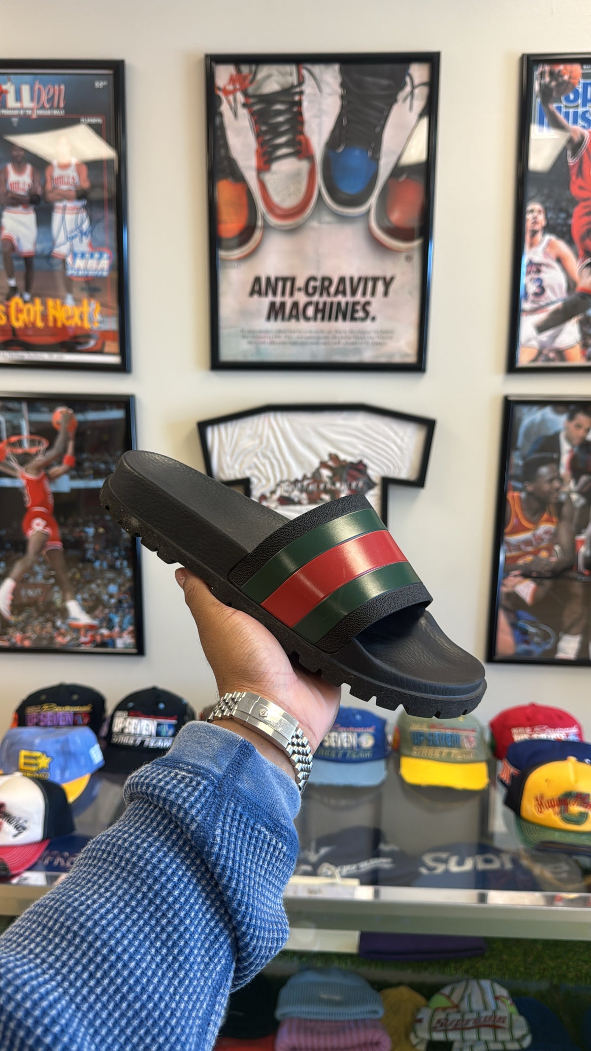 Gucci slide sandal with Web (Sz 10 Gucci)