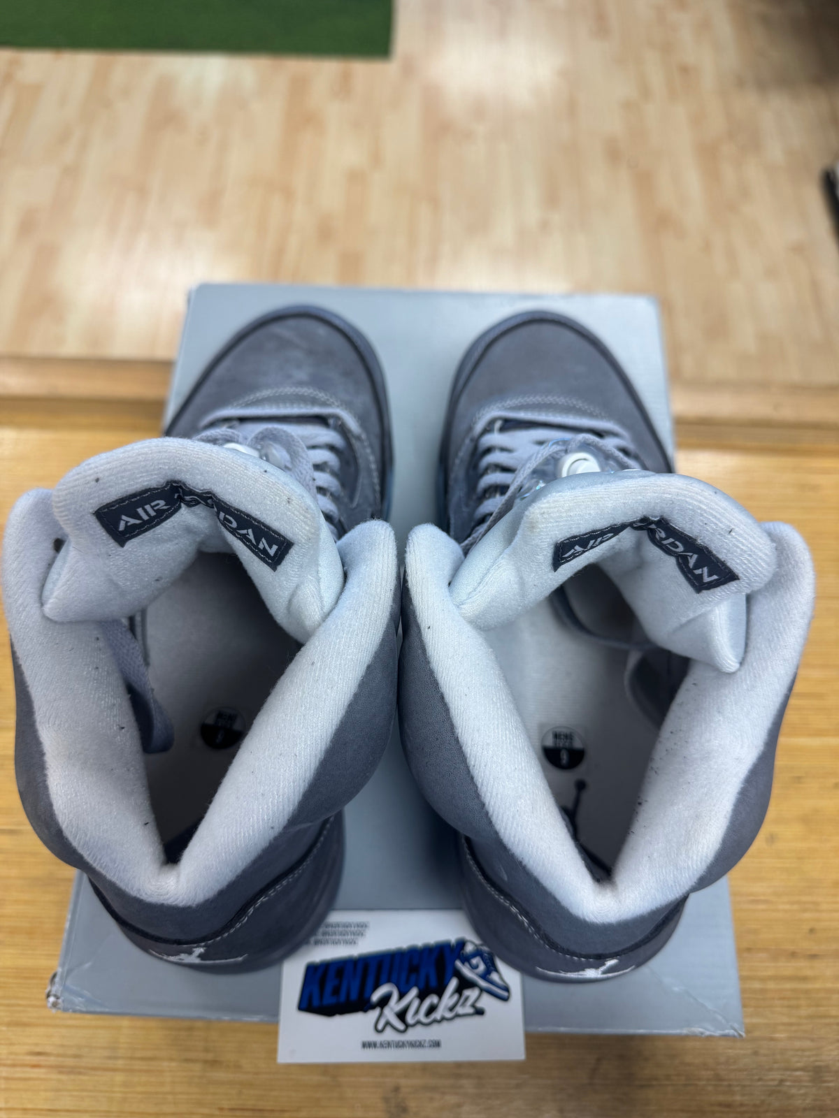 Jordan 5 Retro “Wolf Grey” 2026 (Sz 9)