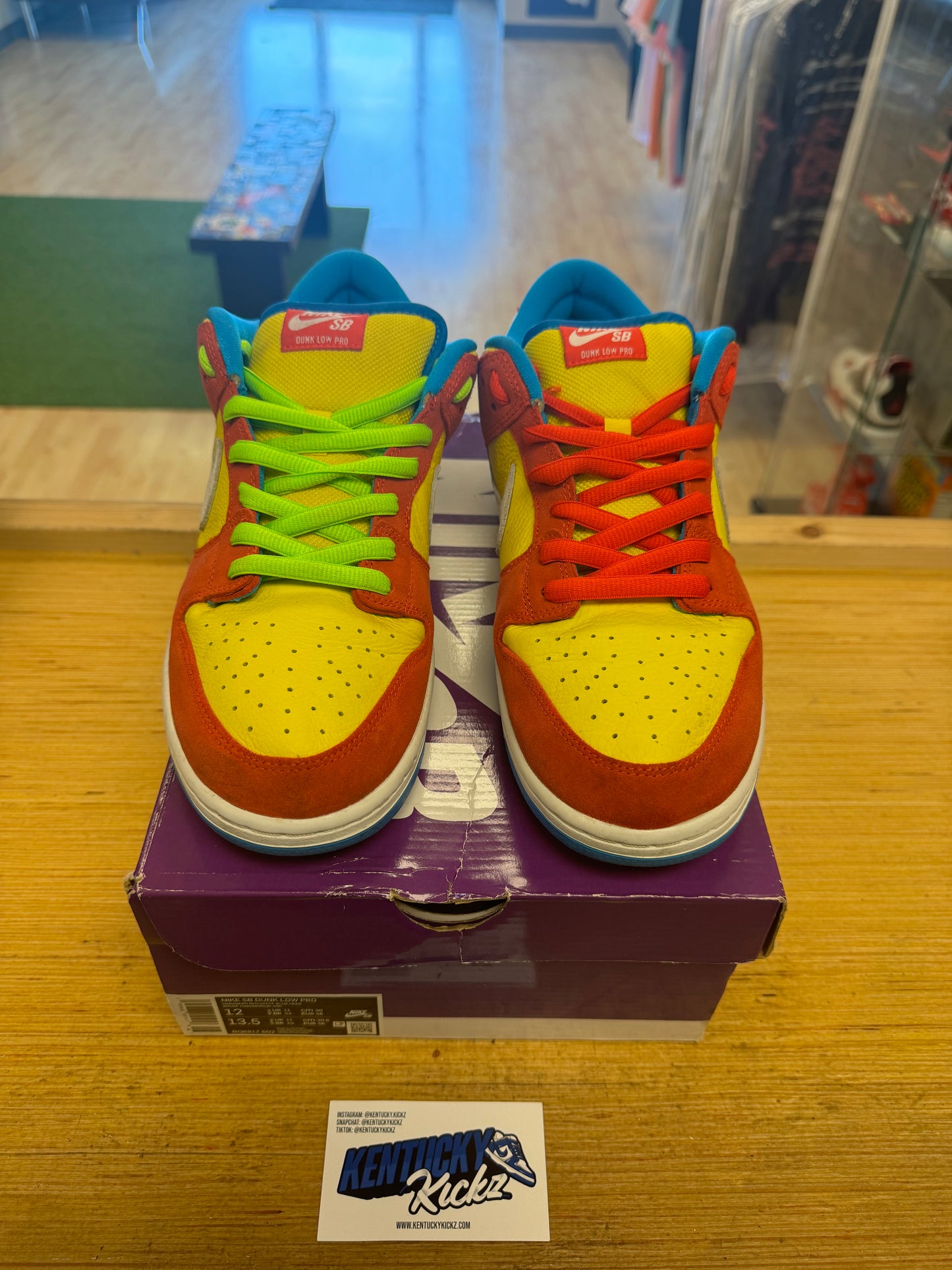 SB Dunk Low “Bart Simpson” (Sz 12) (USED)