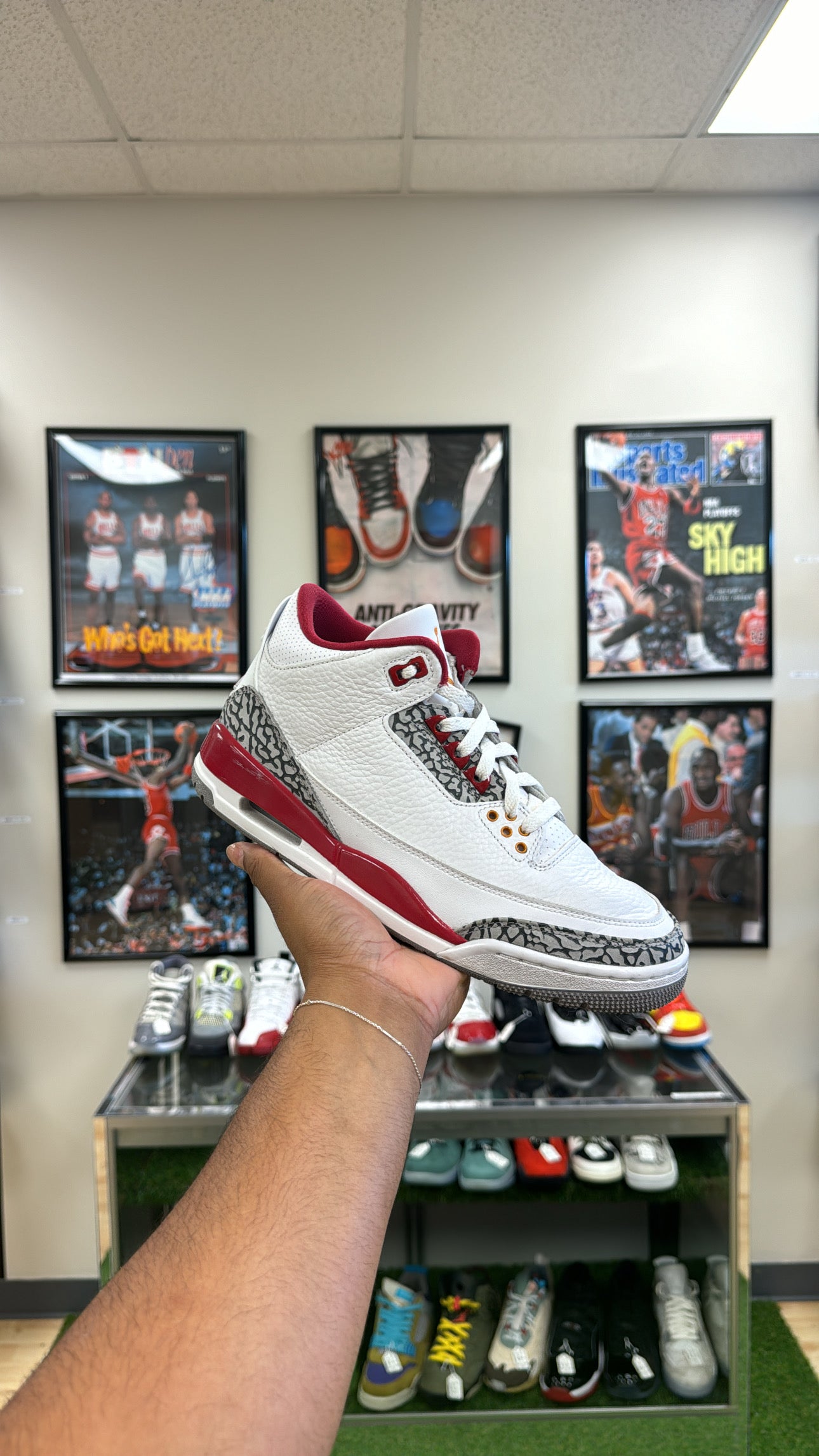 Jordan 3 Retro “Cardinal” (Sz 8.5)