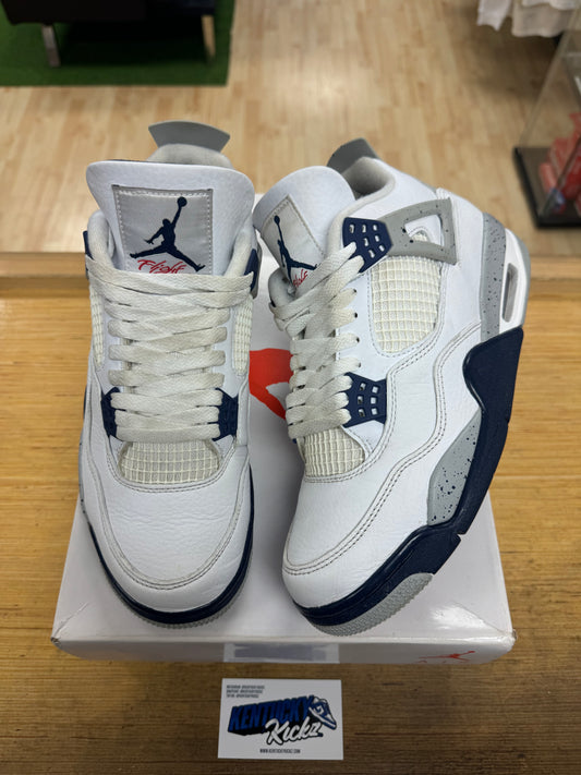 Jordan 4 Retro “Midnight Navy” (Sz 9)