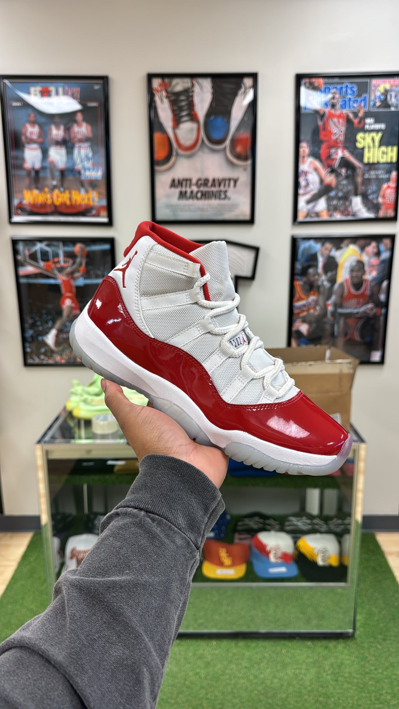 Jordan 11 Retro “Cherry” (Sz 9)