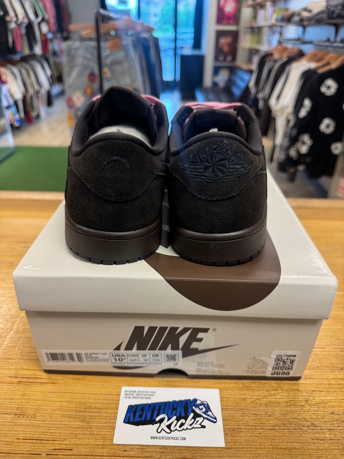 Jordan 1 Retro Low OG SP “Travis Scott Velvet Brown” (Sz 10.5)