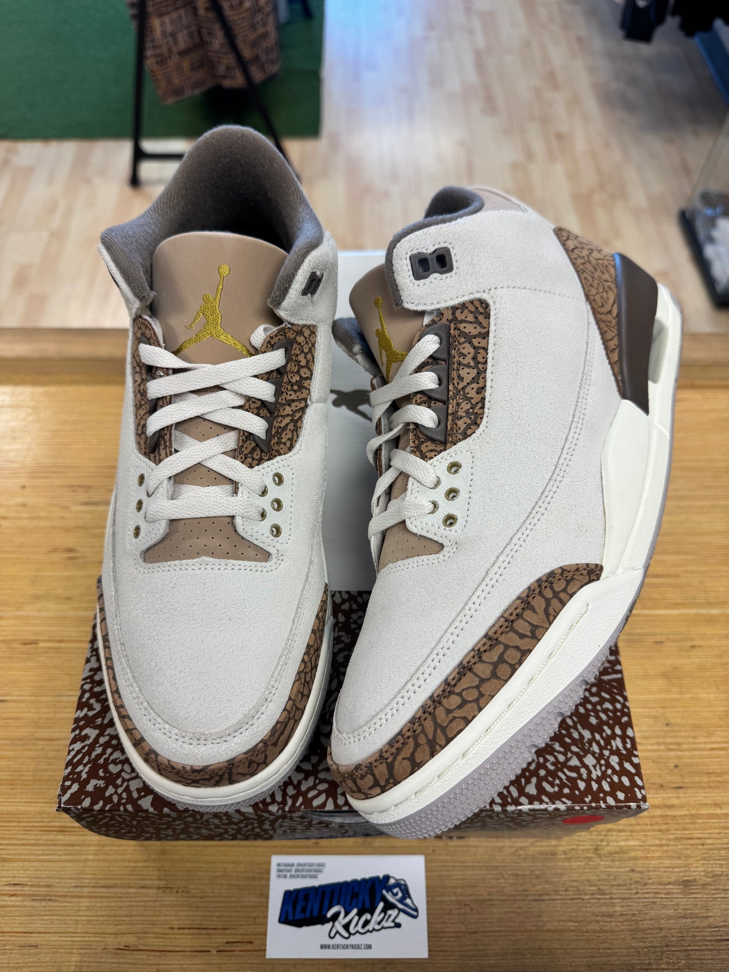 Jordan 3 Retro “Palomino” (Sz 11)