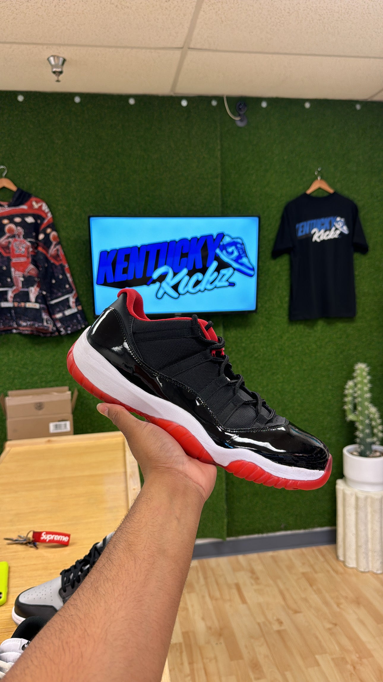 Jordan 11 Low “Bred” (Sz 13) (USED 1x)