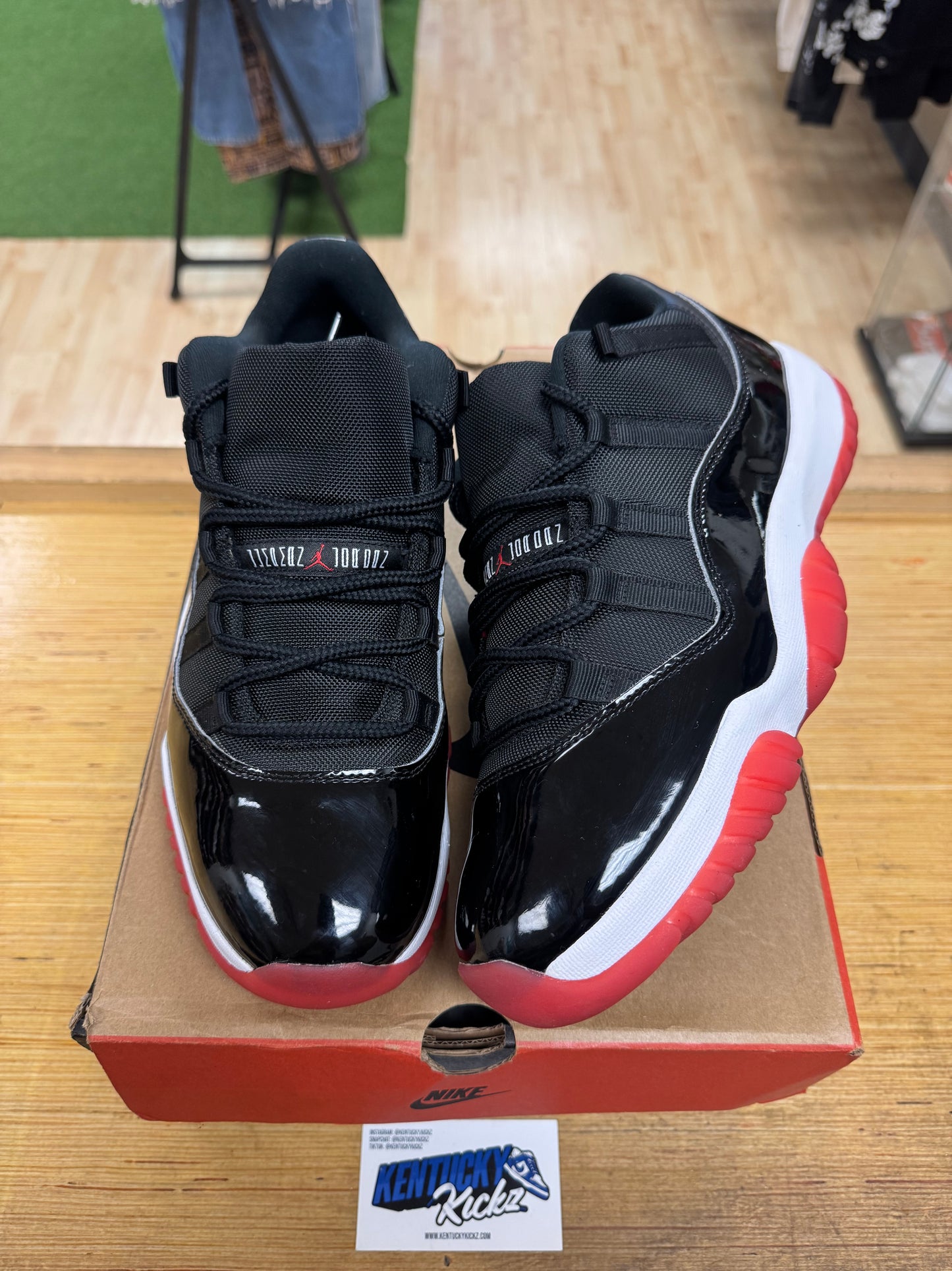 Jordan 11 Retro Low “Bred” 2025 (Sz 12)